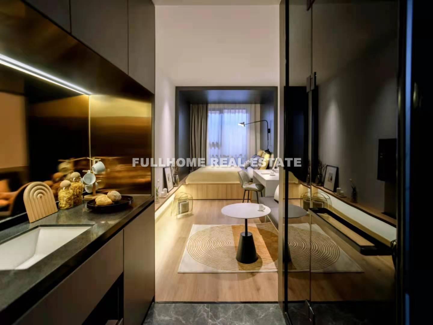 Same compound: Base Serviced Apartment@Tongfeng Road	, 1 bedrooms in Shanghai