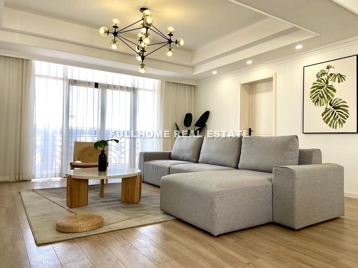Kingswell Garden - 4 bedroom apartment in Shanghai, People Square, Downtown