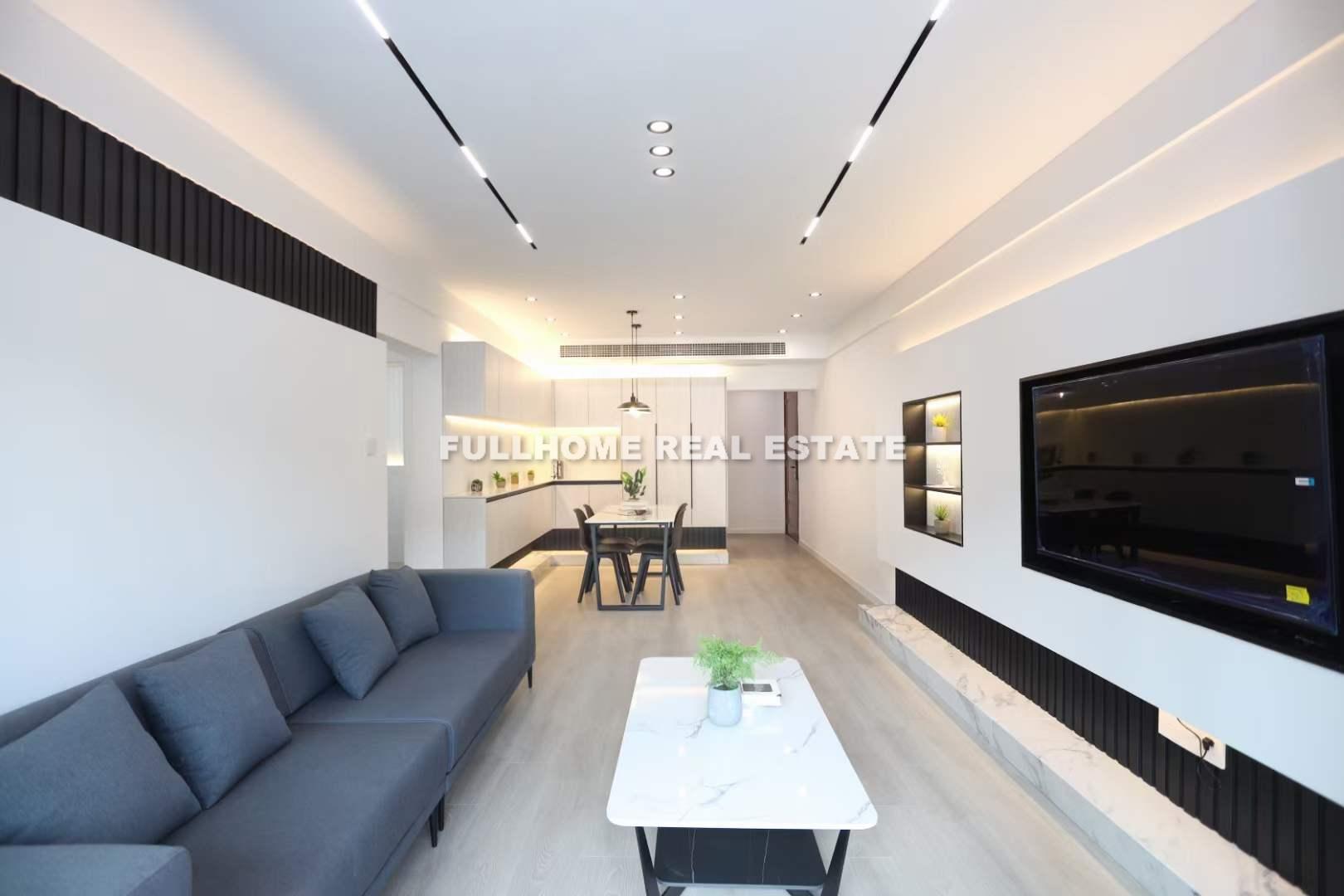 Kerry Everbright City - 2 bedroom apartment in Shanghai, People Square, Downtown