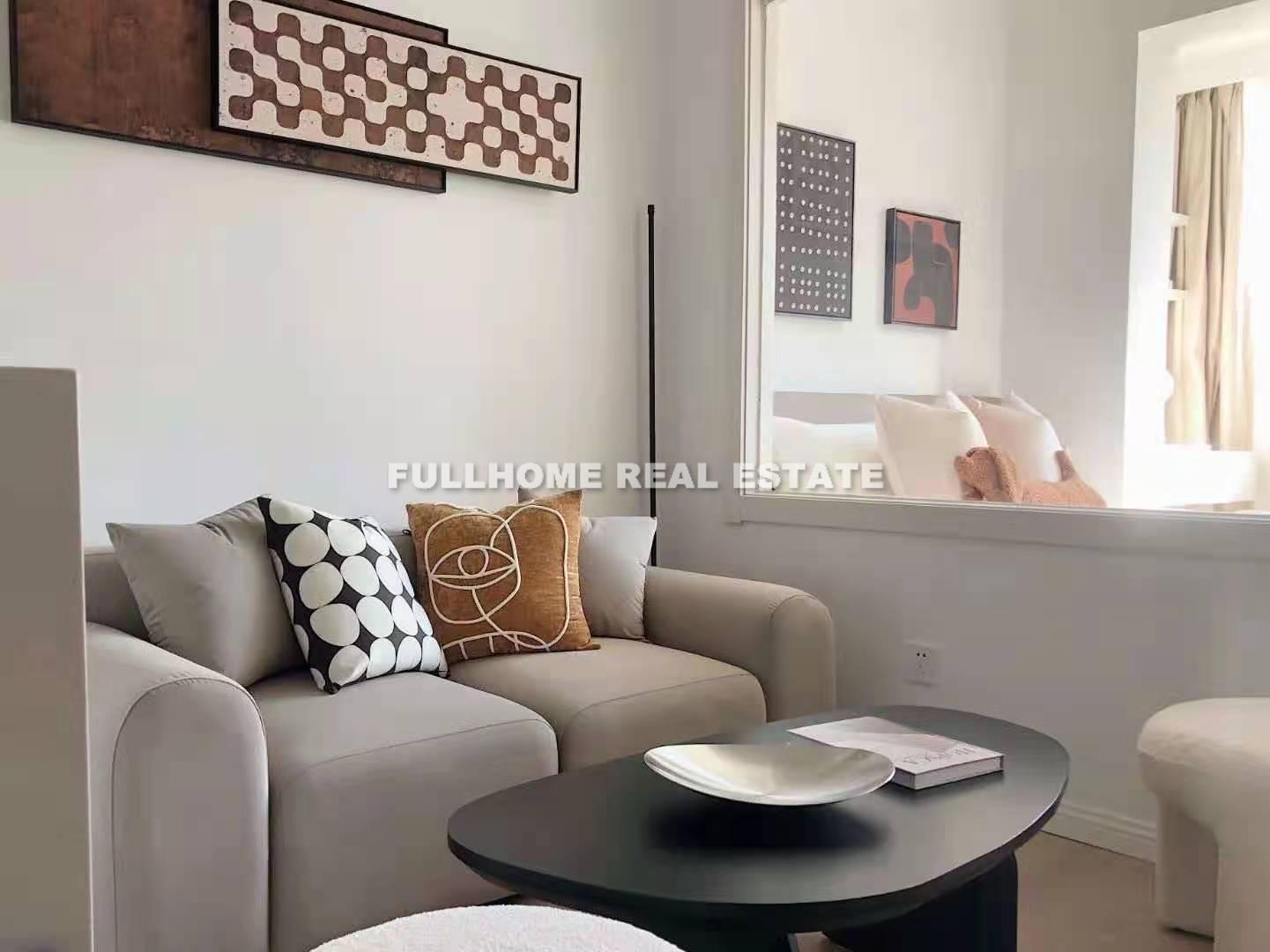 Same compound: Lane 1-500 Anshun Road Old House, 1 bedrooms in Shanghai
