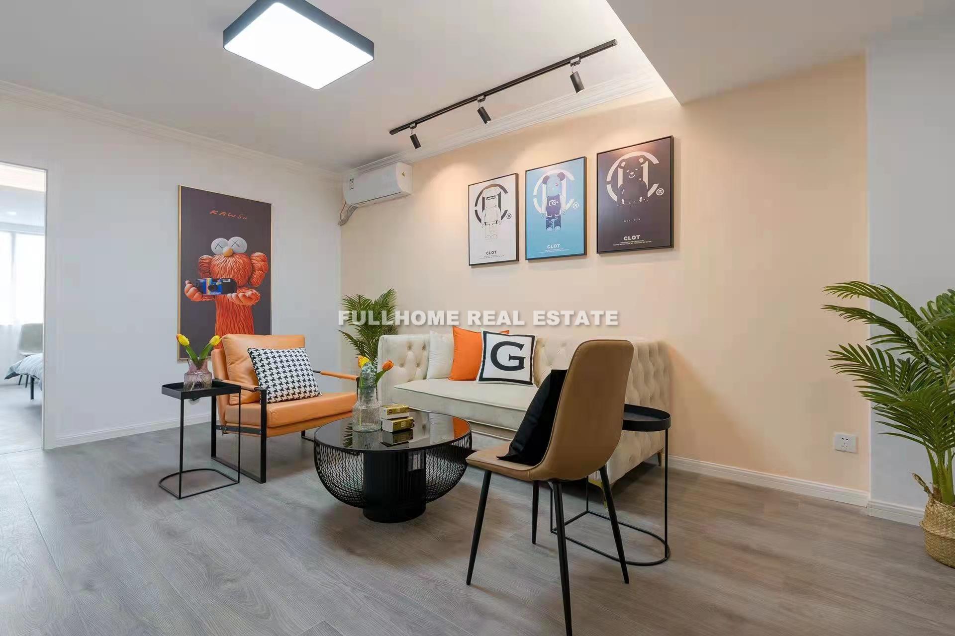 Bao Cheng Building - 2 bedroom apartment in Shanghai, Downtown, Downtown