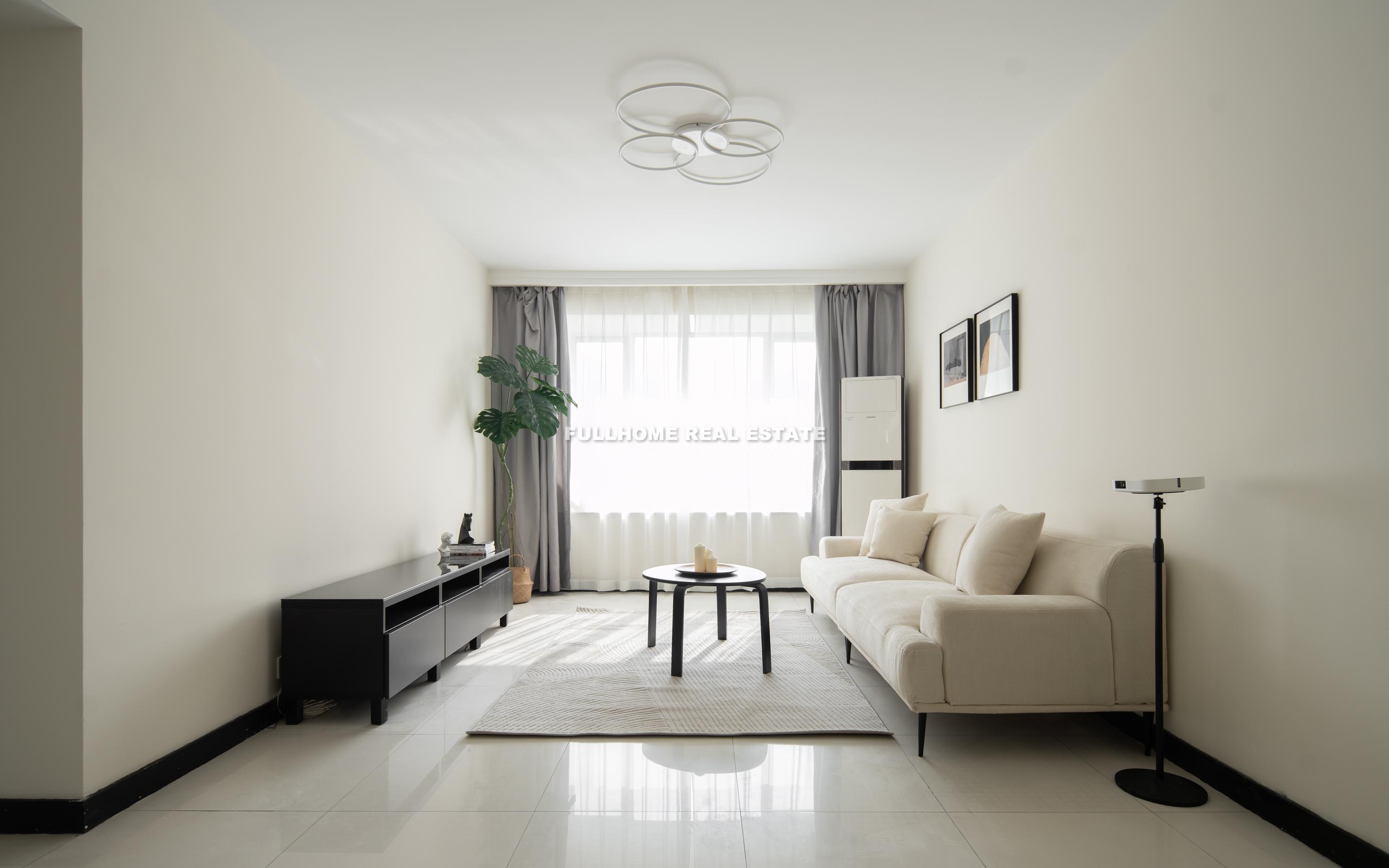 First Block - 2 bedroom apartment in Shanghai, Jing An, Downtown