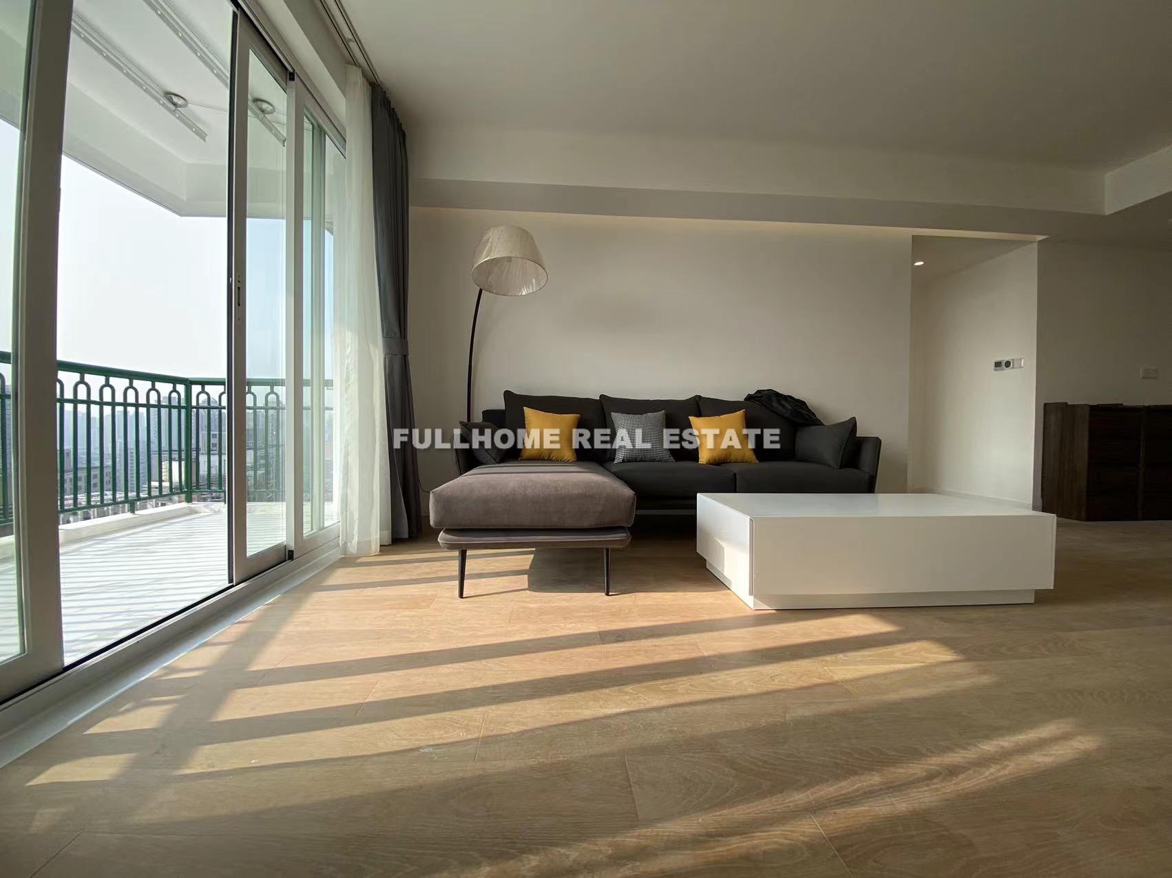 Huang Pu Xin Yuan - 3 bedroom apartment in Shanghai, People Square, Downtown