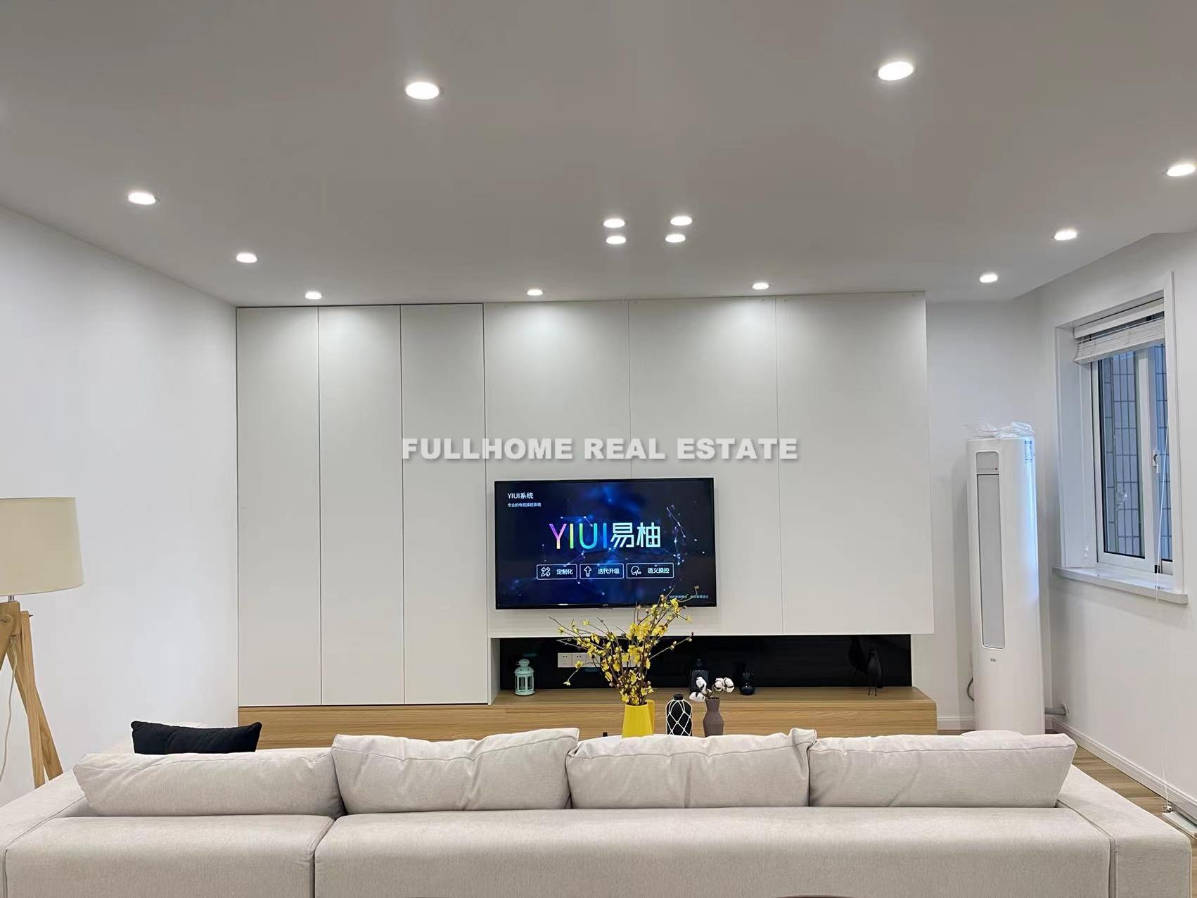 Guanghui Garden - 2 bedroom apartment in Shanghai, Downtown, Downtown