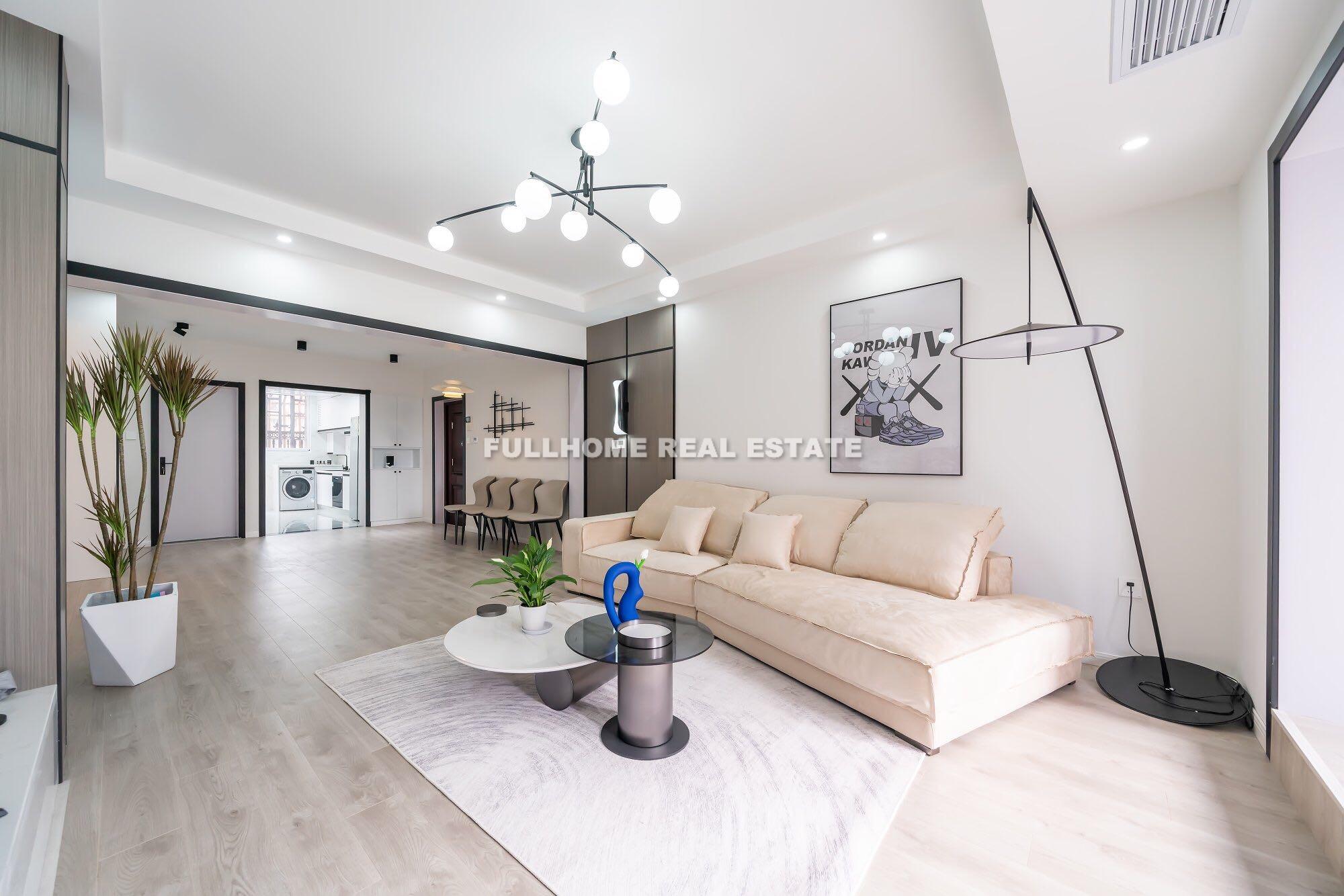 Same compound: Li Jing Yuan, 2 bedrooms in Shanghai