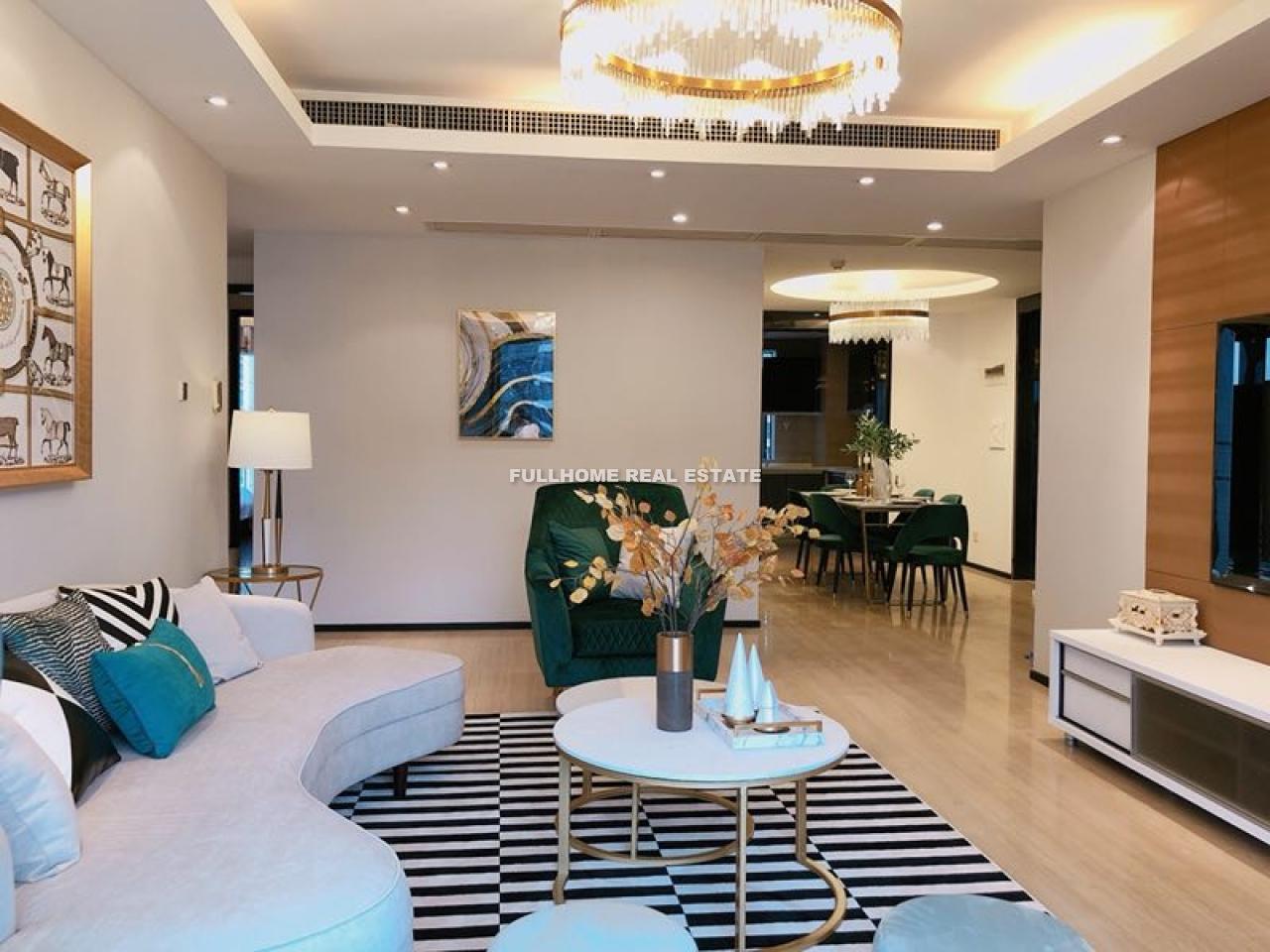 Similar property: J living, 3 bedrooms, 166 sqm in Guangzhou
