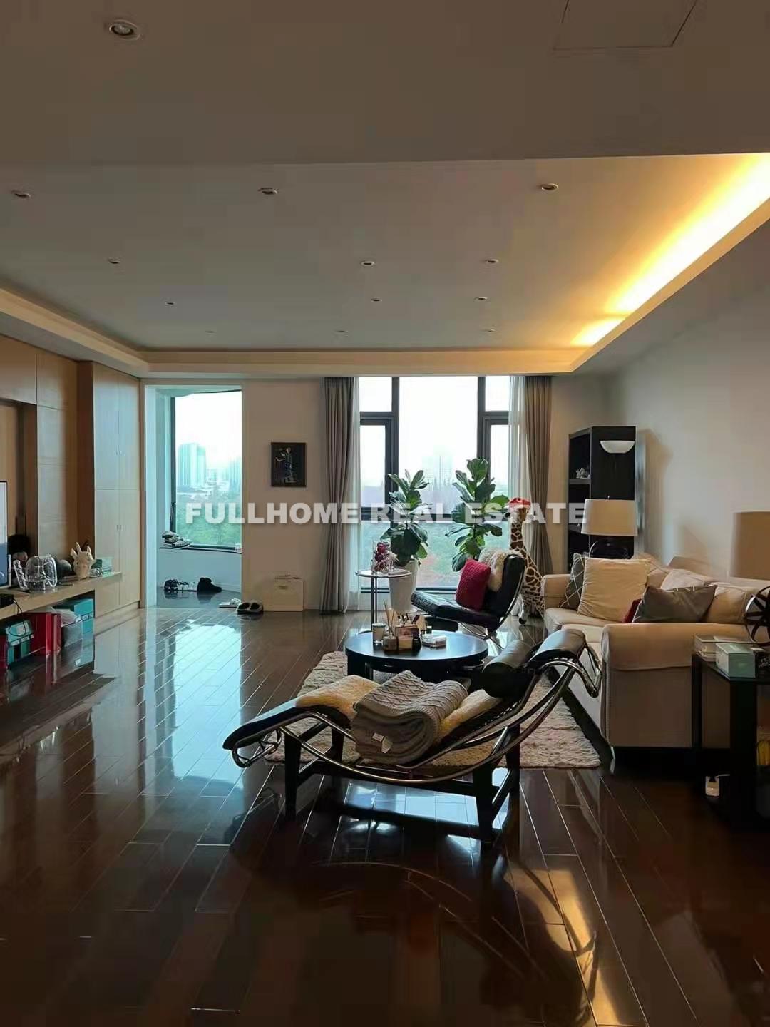 Di Jing Yuan - 4 bedroom apartment in Shanghai, Xujiahui, Downtown