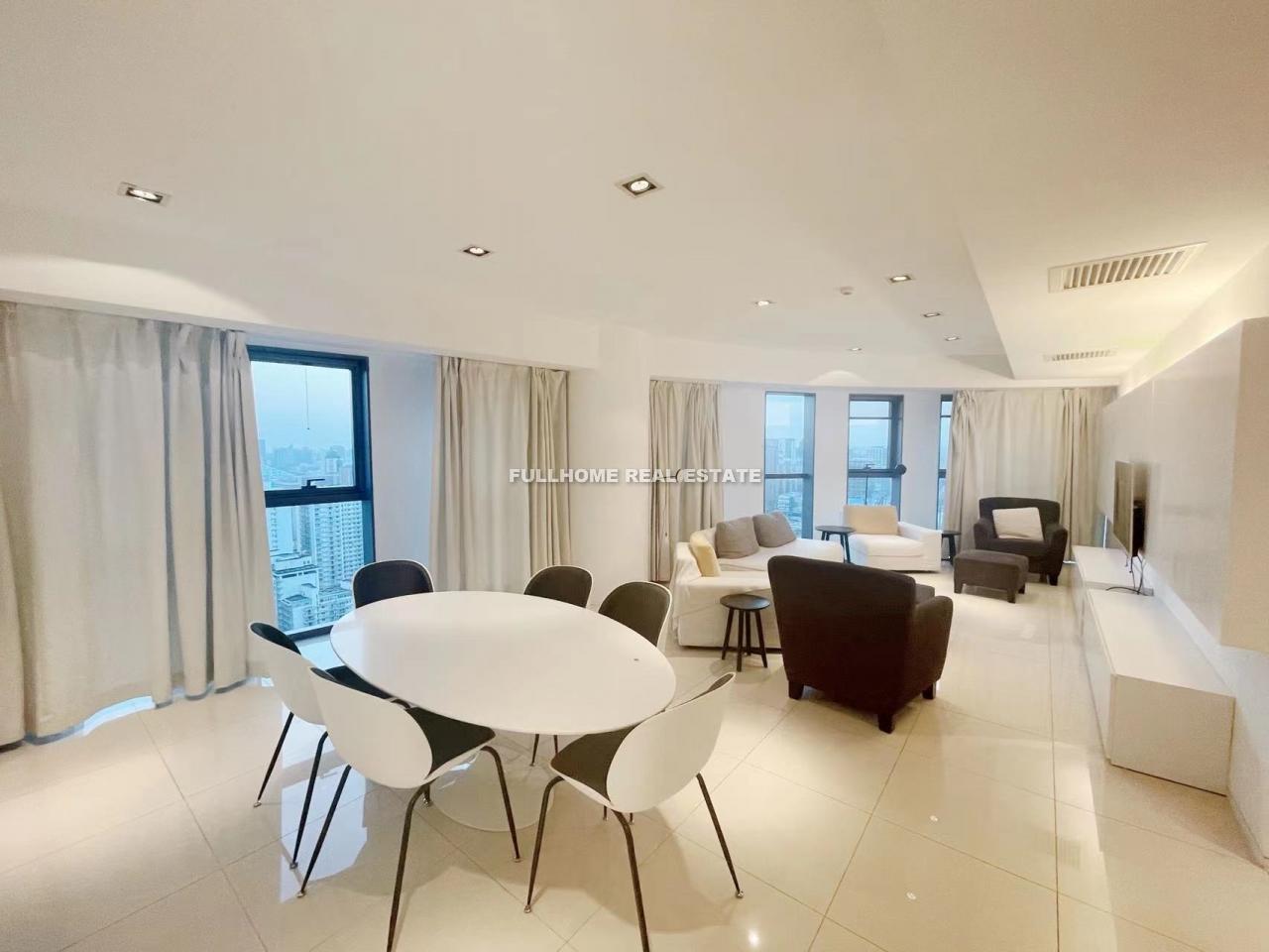 Similar property: Sanlitun SOHO, 3 bedrooms, 249 sqm in Beijing