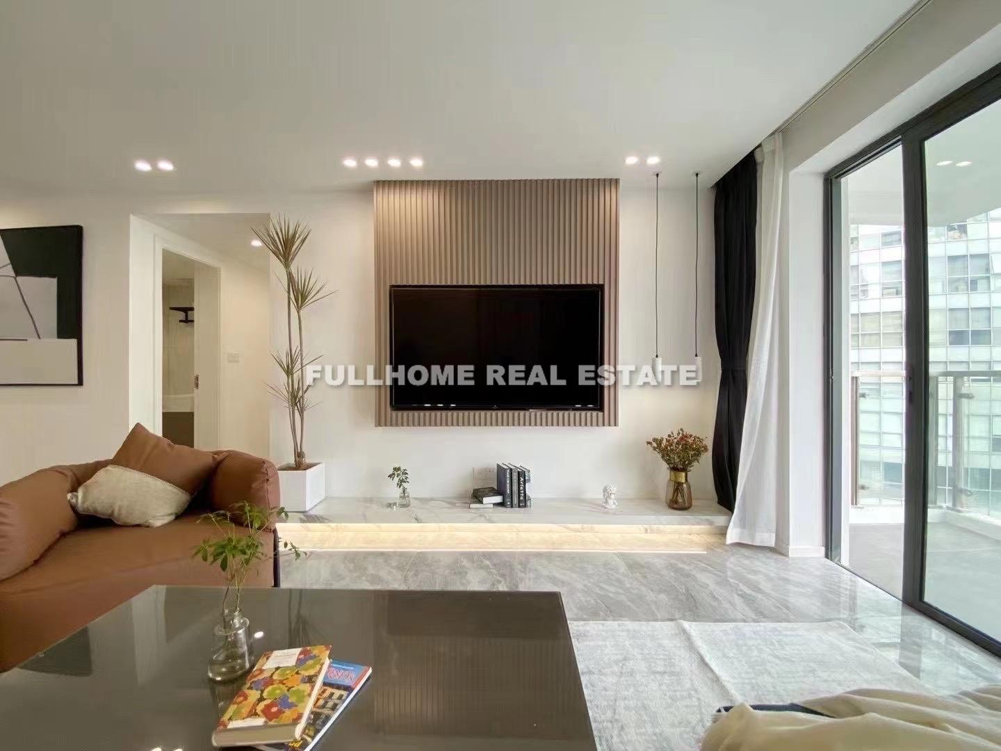 Same compound: Lei Shing International Plaza, 3 bedrooms in Shanghai