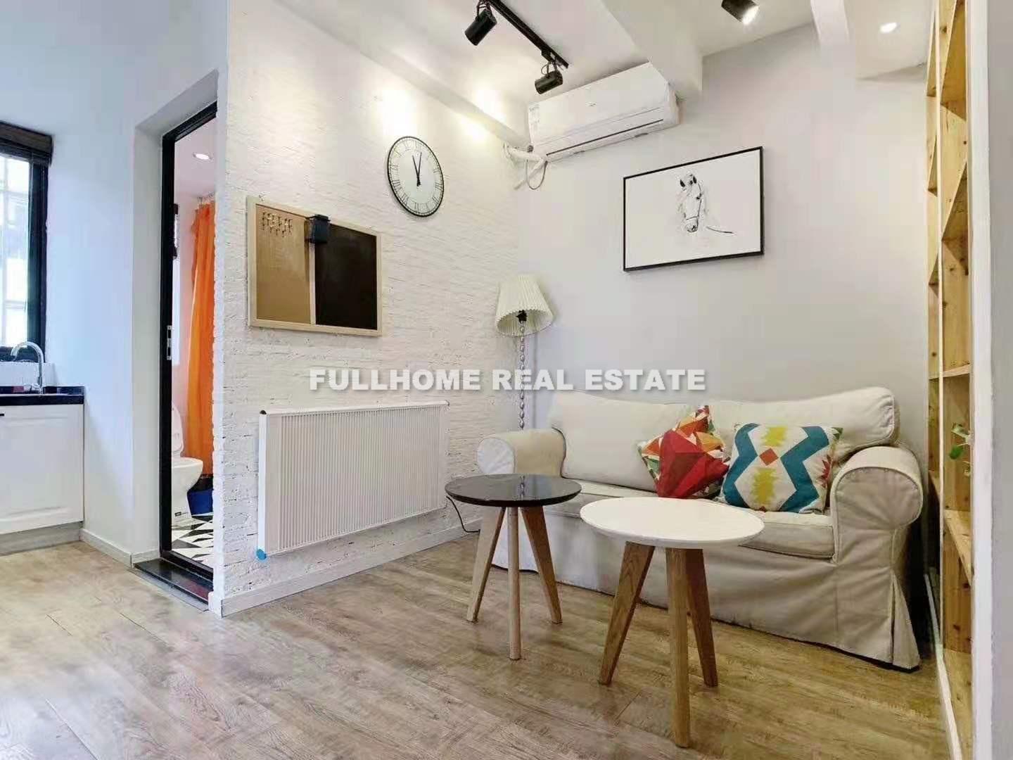 Lane 1-999Yuyuan Road Old House - 1 bedroom apartment in Shanghai, Jing An, Downtown