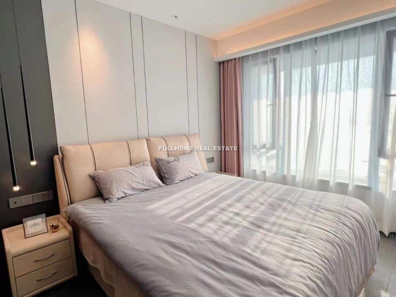 Peninsula Phase IV - Interior view 5, Shenzhen rental property