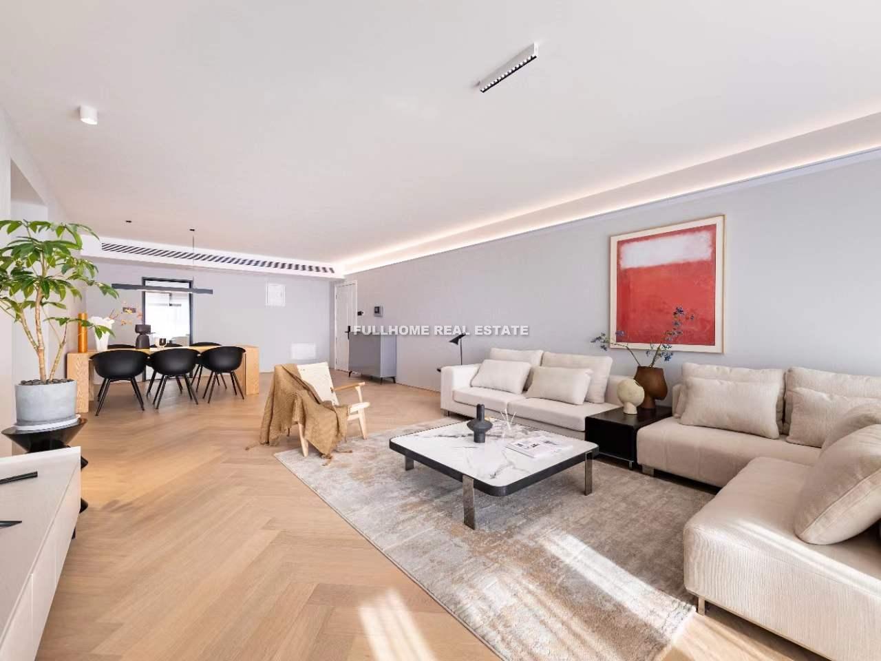 Palm Springs - 3 bedroom apartment in Beijing, Chaoyang Park