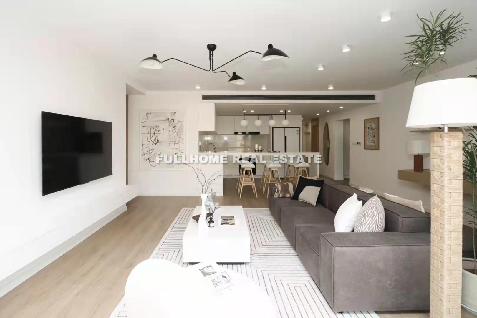 Dingxin Garden - 3 bedroom apartment in Shanghai, Jing An, Downtown