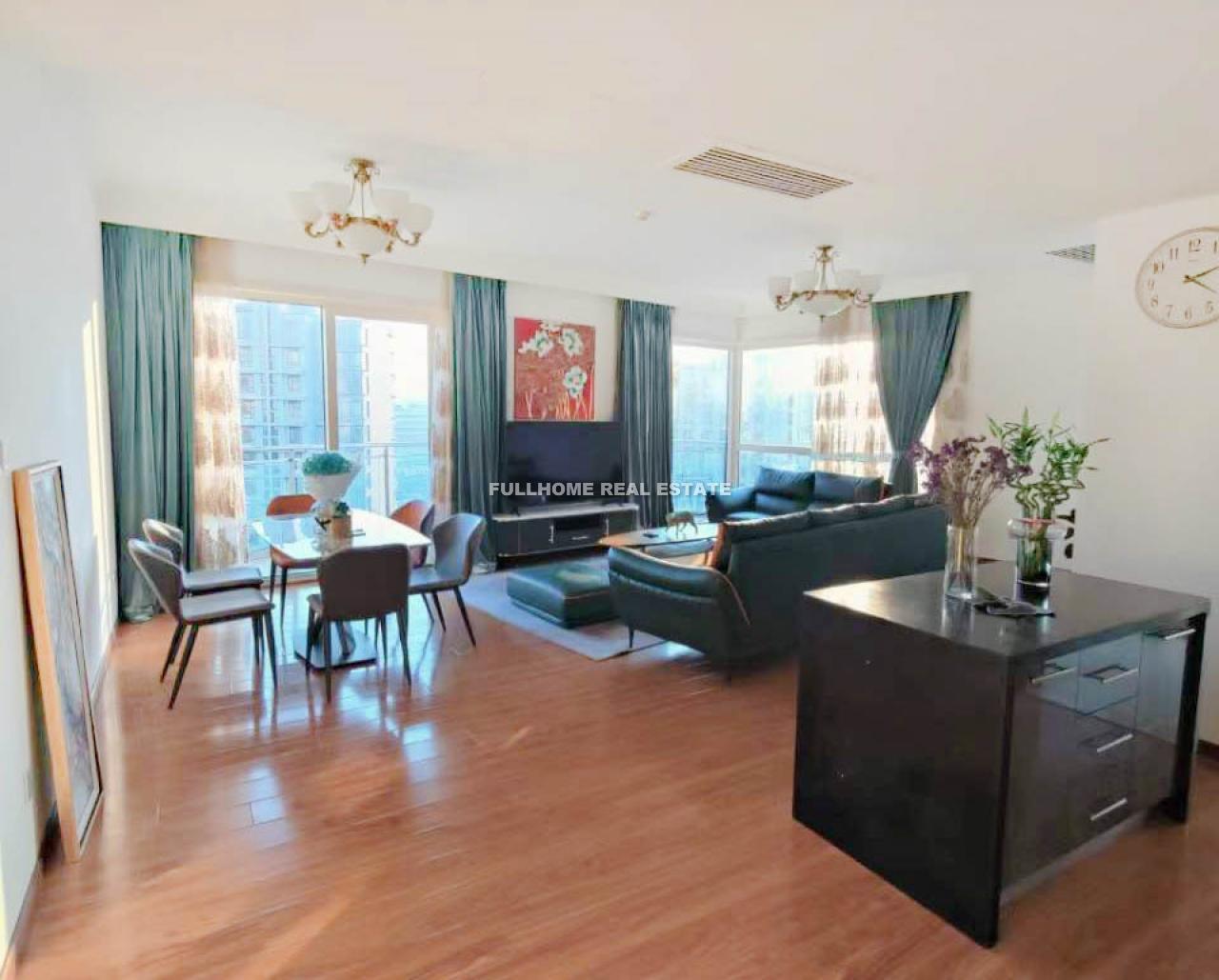 Park Avenue - 3 bedroom apartment in Beijing, Chaoyang Park