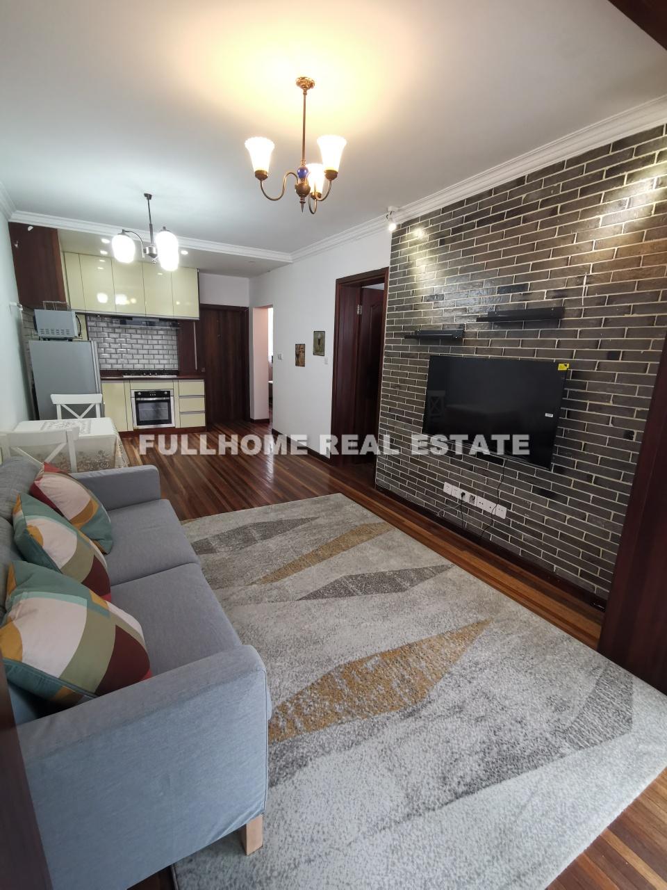 Lane 1-500 Wukang Road Old House - 2 bedroom apartment in Shanghai, Downtown, Downtown