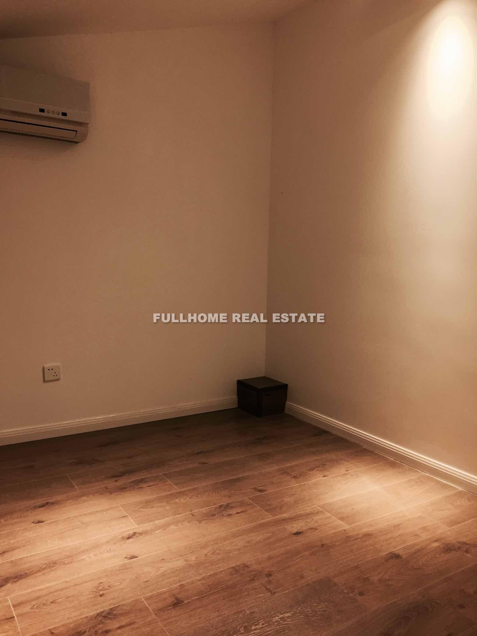 Lane 401-800 Changle Road Old House	 - Interior view 2, Shanghai rental property