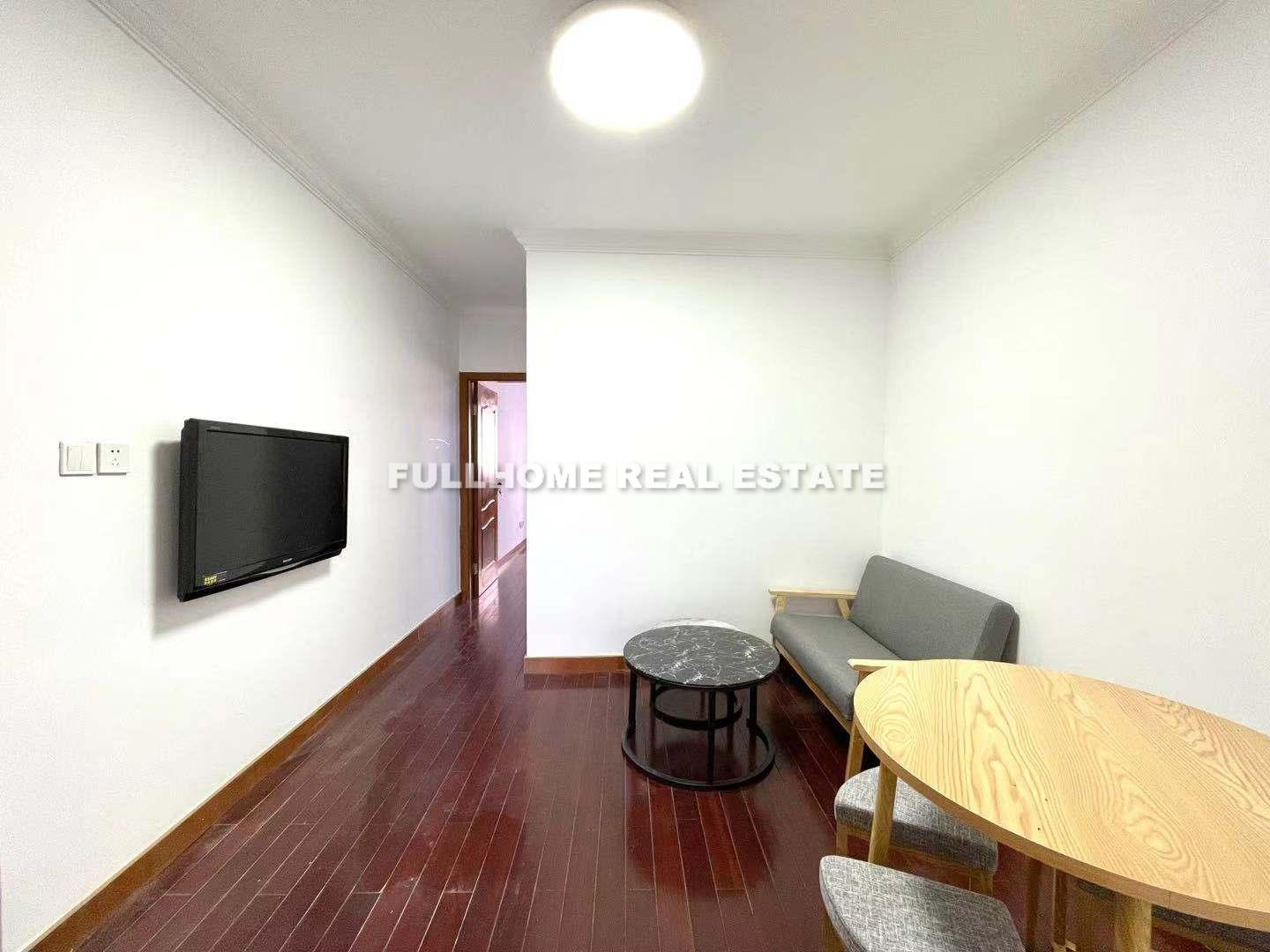 Same compound: Fan Bei Apartment, 2 bedrooms in Shanghai
