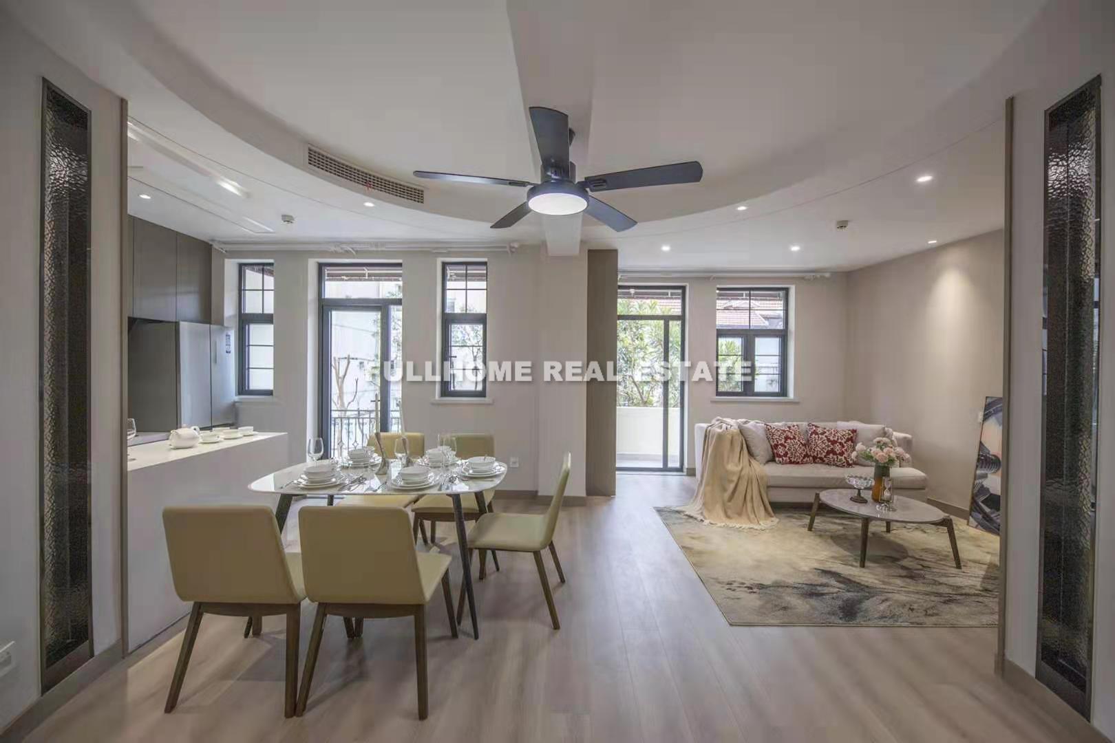 Lane 1-300 South Fuxing Road Old House - 2 bedroom apartment in Shanghai, Downtown, Downtown