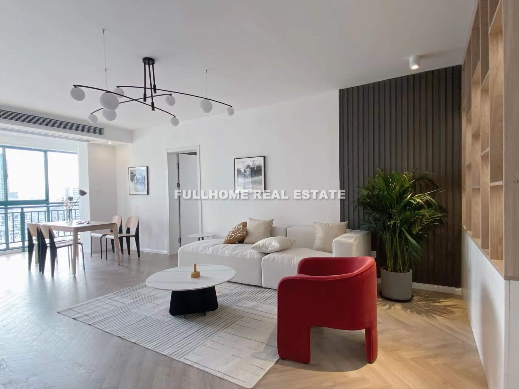 Huang Chao New City - 3 bedroom apartment in Shanghai, Hongko and Yangpu, Downtown