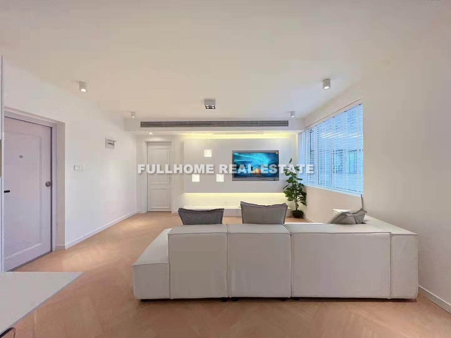 Same compound: Tiancheng Garden, 2 bedrooms in Shanghai