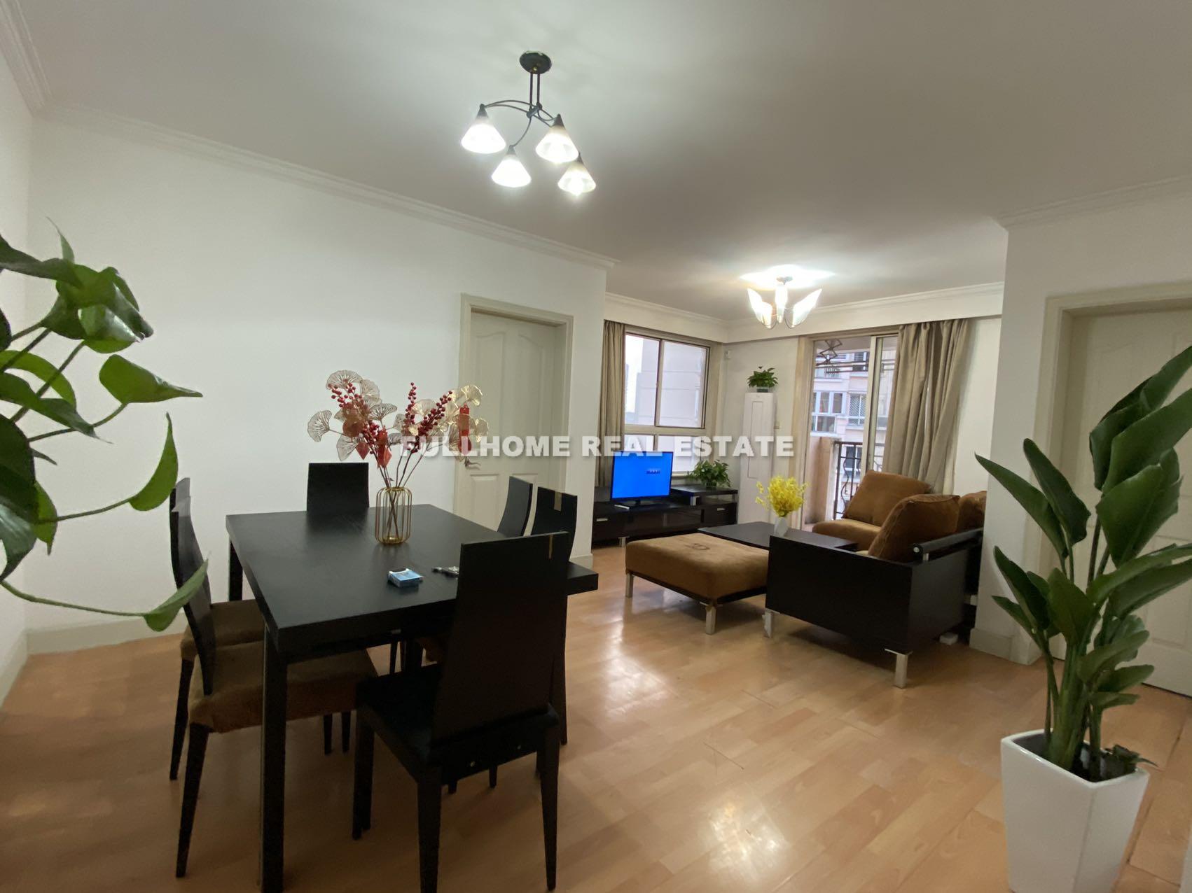 Chrysanthemum Park - 2 bedroom apartment in Shanghai, Lujiazui, Pudong