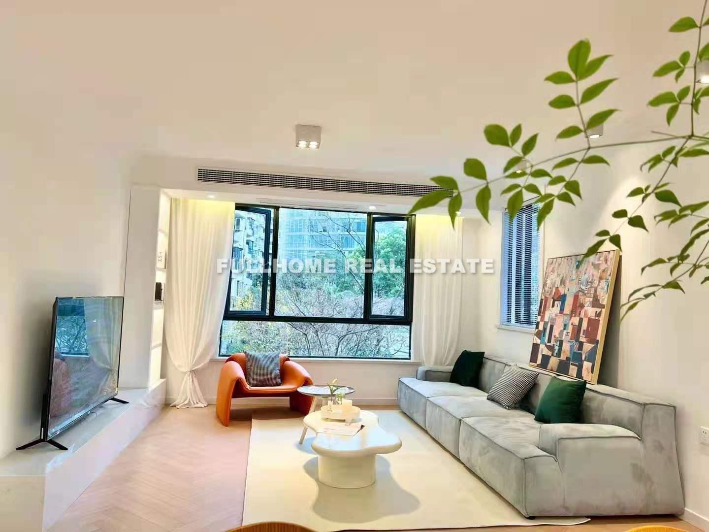 Jingan Hebin Garden - 3 bedroom apartment in Shanghai, Jing An, Downtown