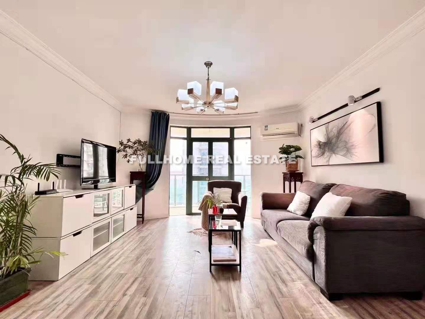 Da Jia Yuan - 3 bedroom apartment in Shanghai, Zhongshan Park, Downtown