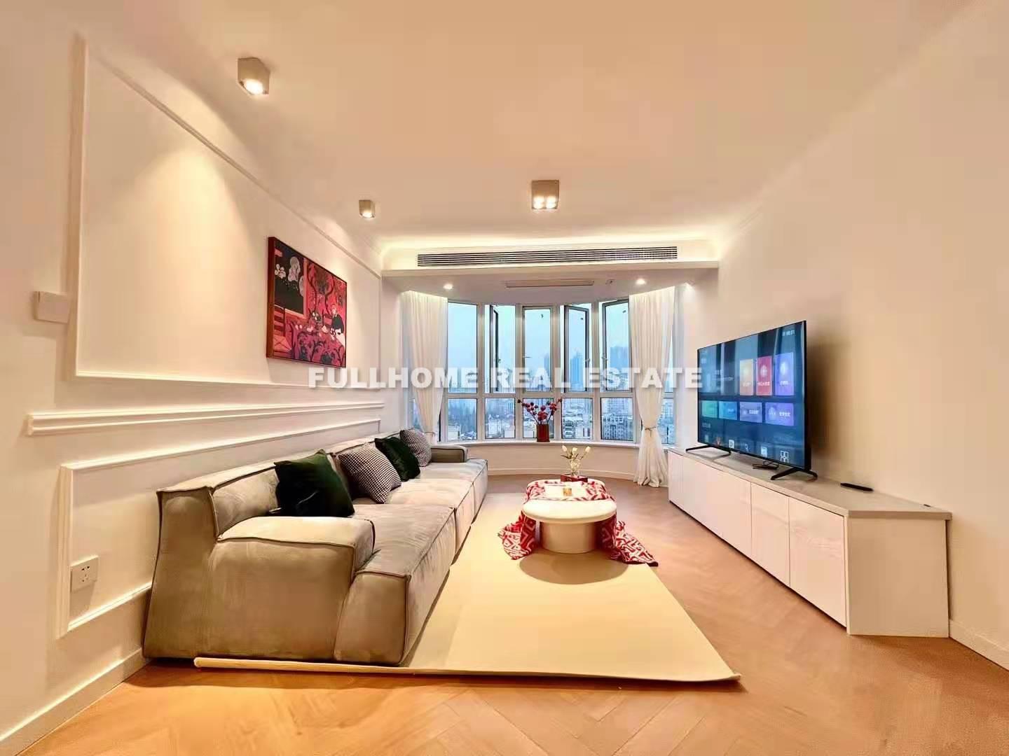 Same compound: Xin Hua Yuan, 3 bedrooms in Shanghai