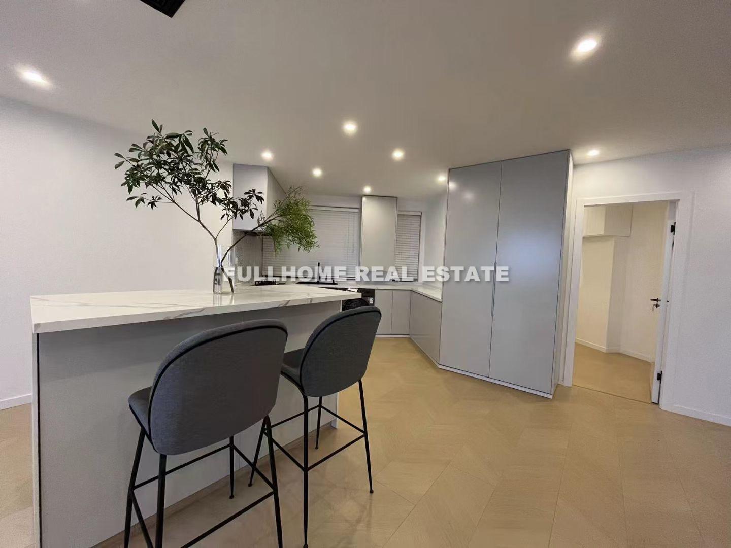 Jiahui Plaza - Interior view 6, Shanghai rental property