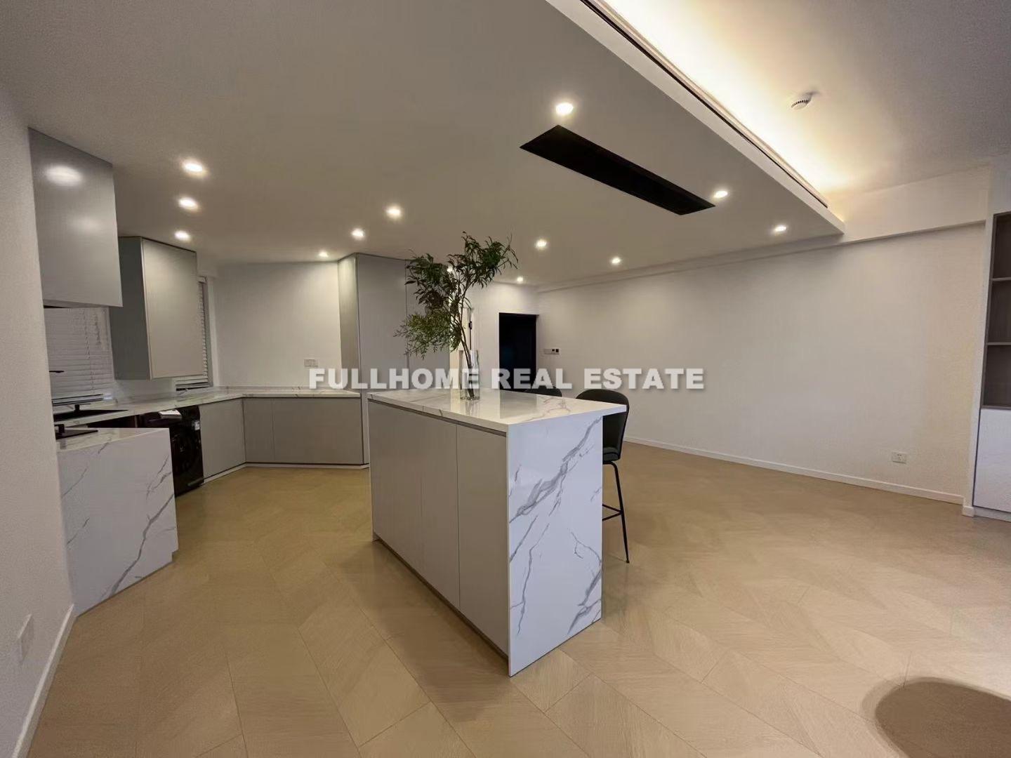 Jiahui Plaza - Interior view 4, Shanghai rental property
