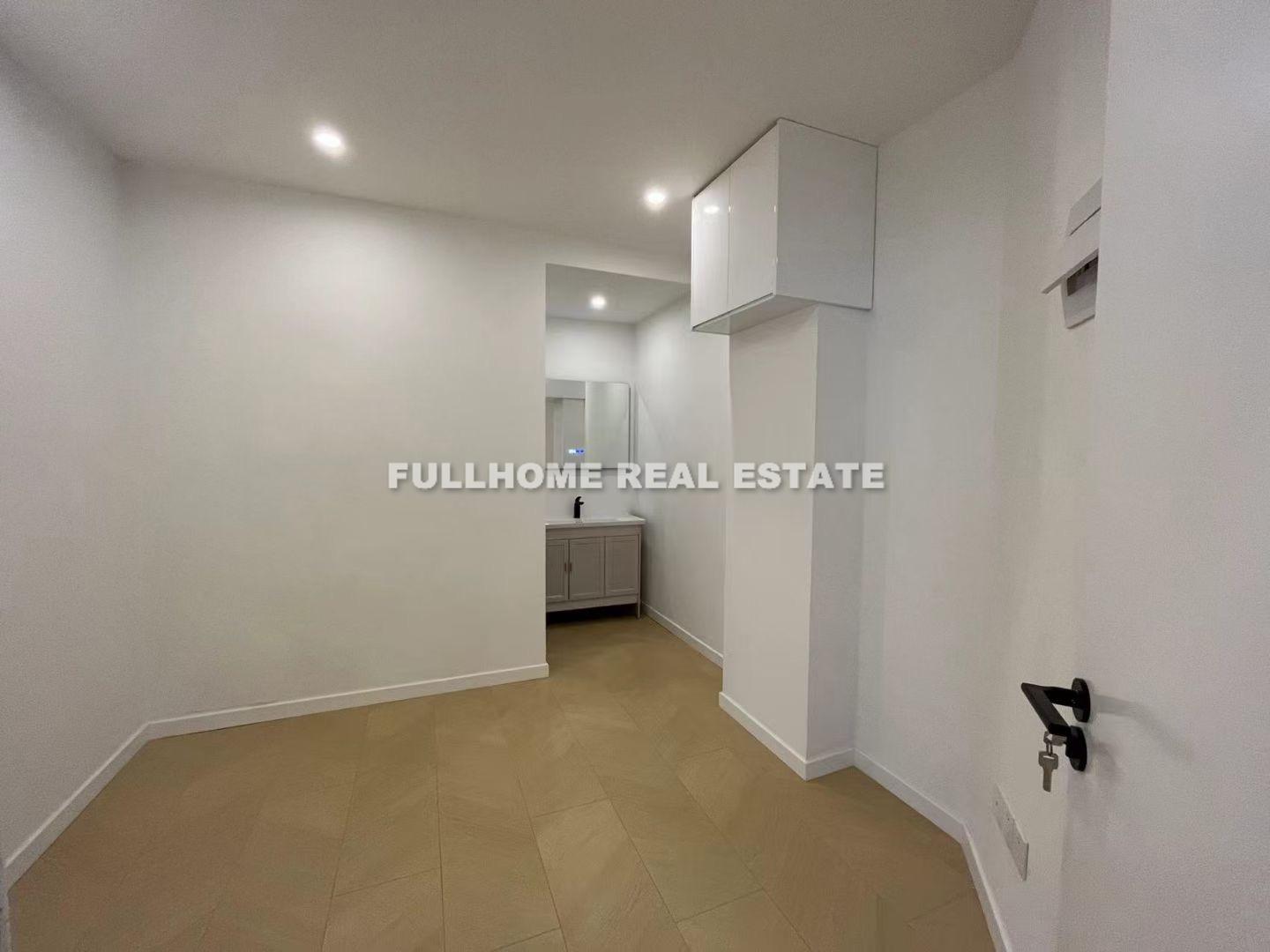 Jiahui Plaza - Interior view 8, Shanghai rental property