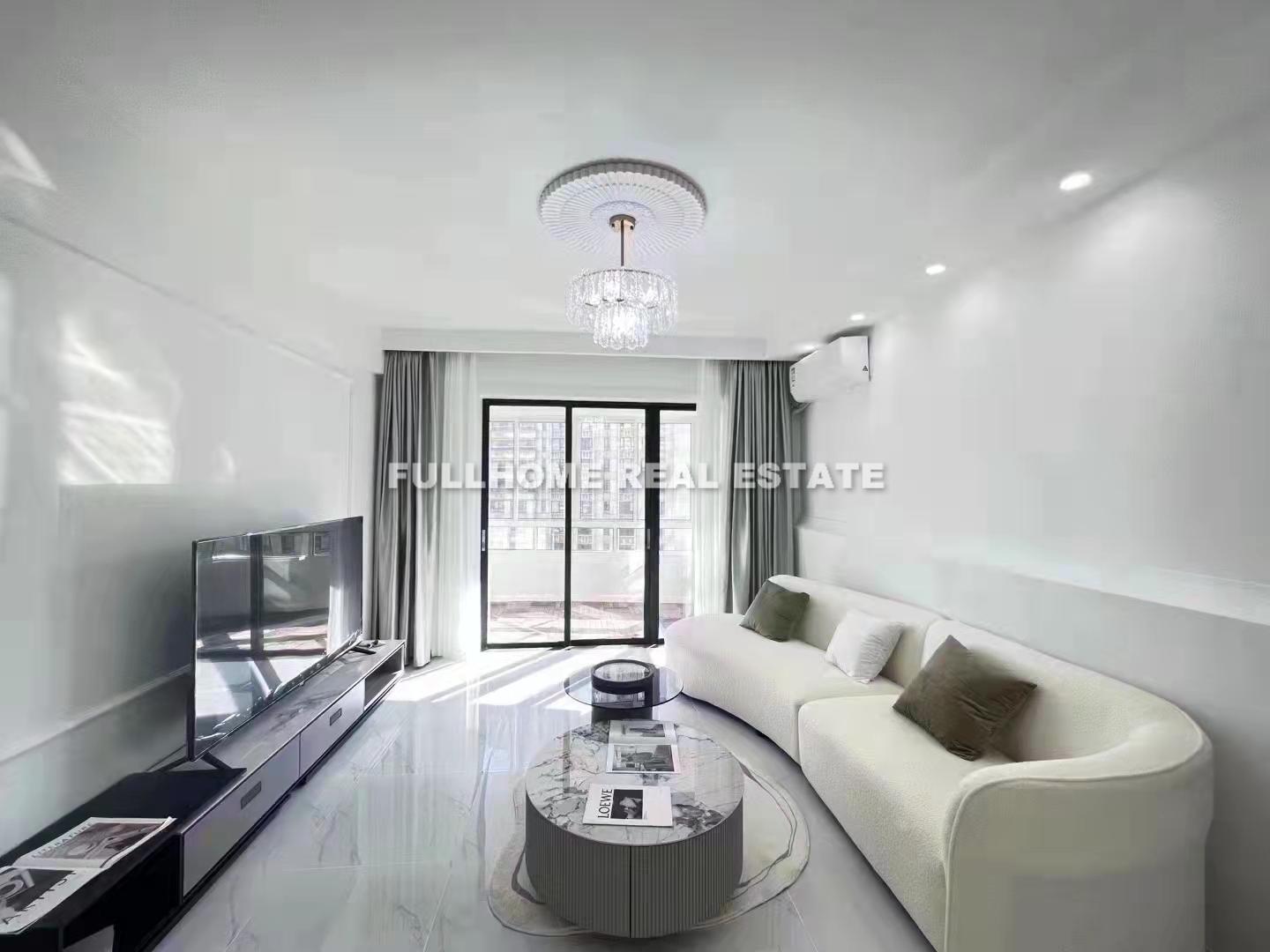 HuiLong New Town - 2 bedroom apartment in Shanghai, Xintiandi, Downtown
