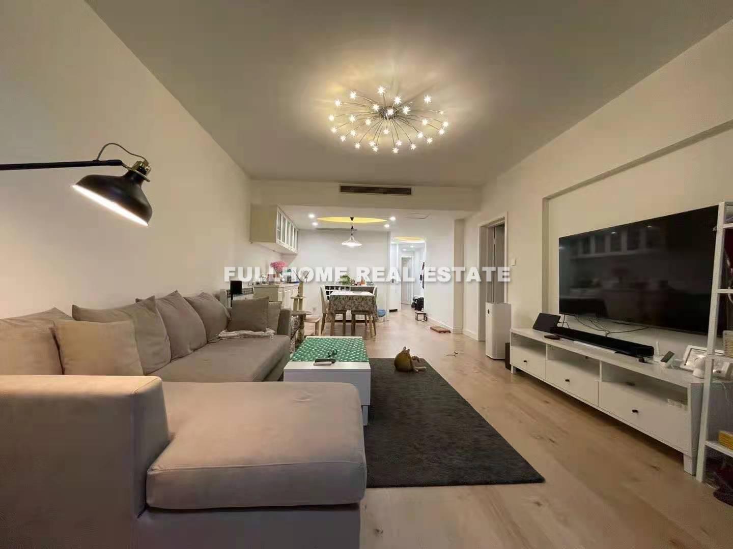 Edifice Apts - 2 bedroom apartment in Shanghai, Jing An, Downtown