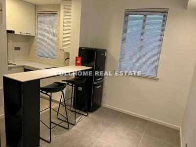 Same compound: Wanhang Apartment, 1 bedrooms in Shanghai