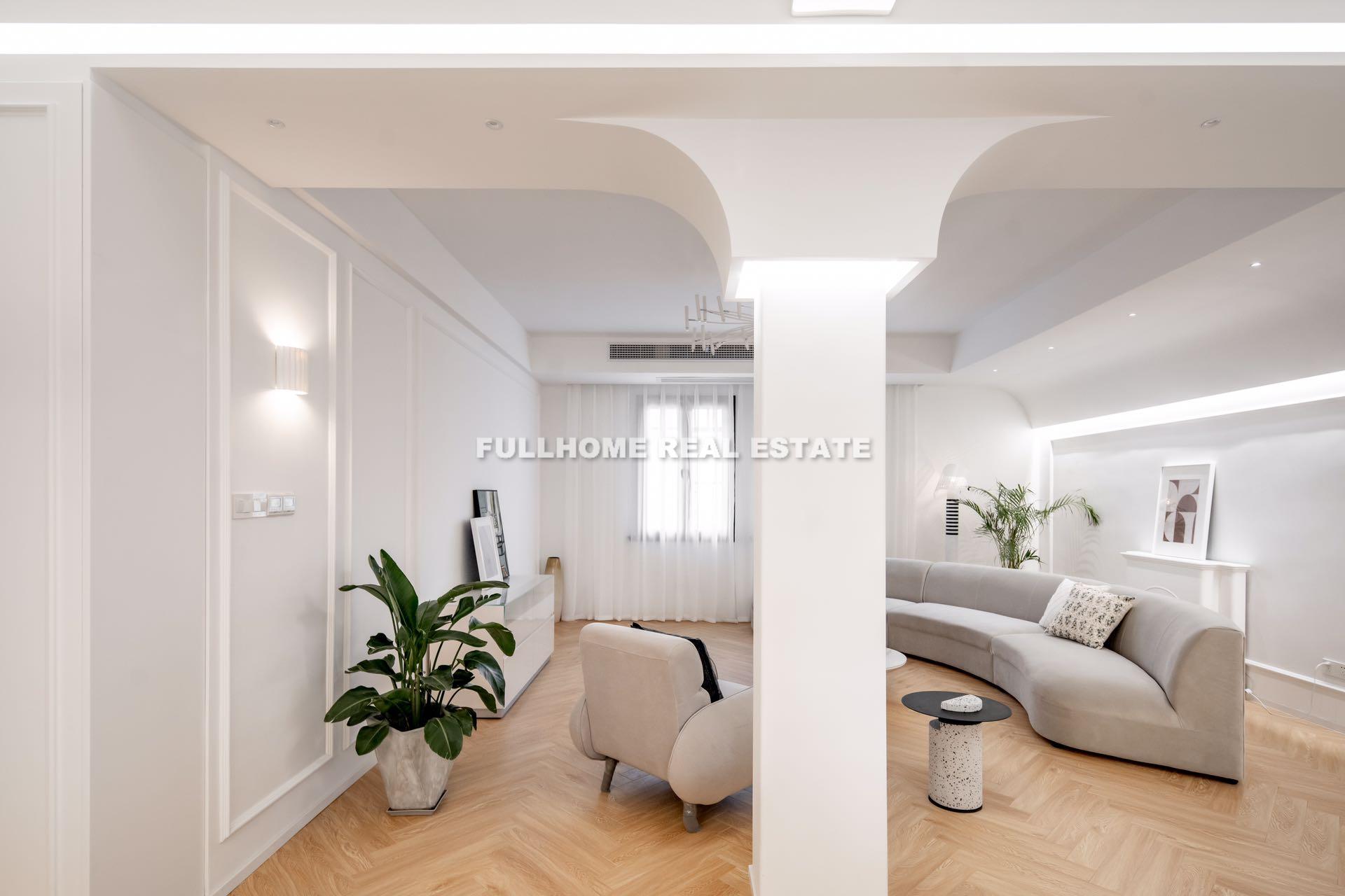 Peiwen Apartment  - 2 bedroom apartment in Shanghai, Xintiandi, Downtown