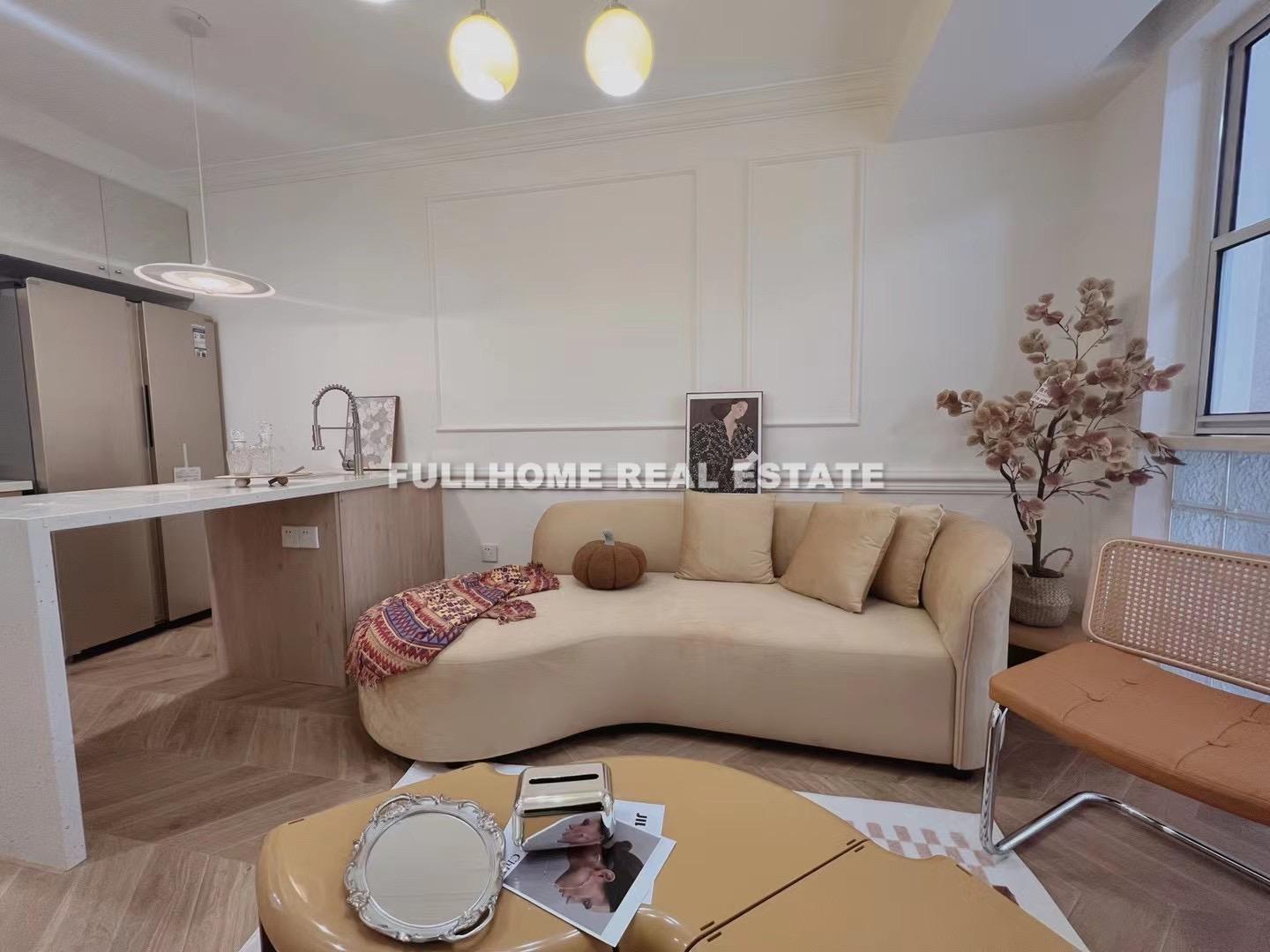 Same compound: Xiang Jiao Apartment, 1 bedrooms in Shanghai