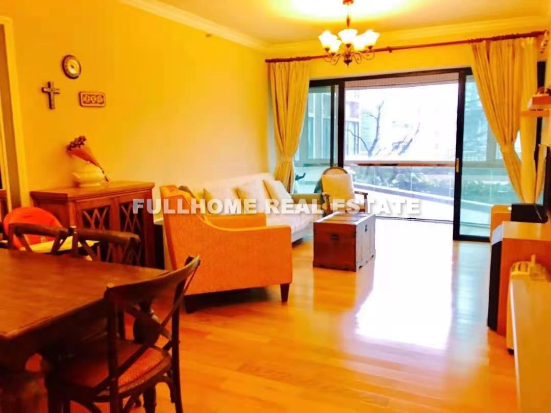 Regent Place - 3 bedroom apartment in Shanghai, Jing An, Downtown