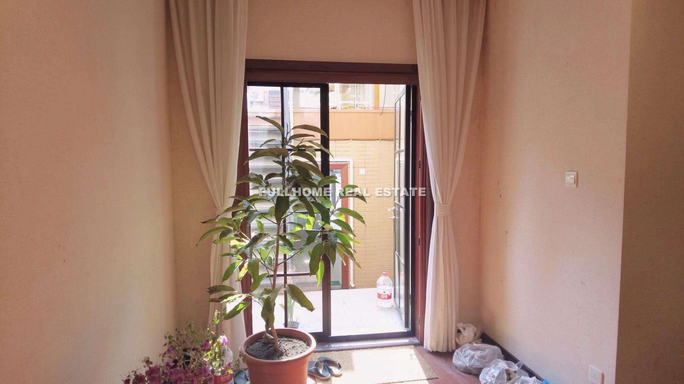 Lane 100-2000 West Nan Jing Road Old House - Interior view 4, Shanghai rental property