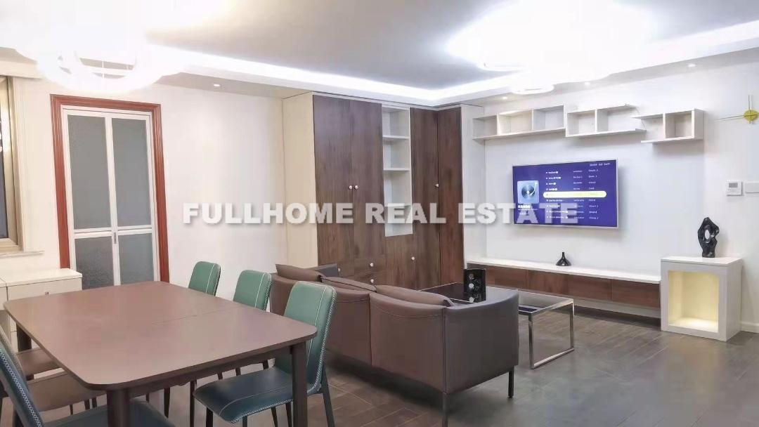 Same compound: Pujiang Mansion, 2 bedrooms in Shanghai