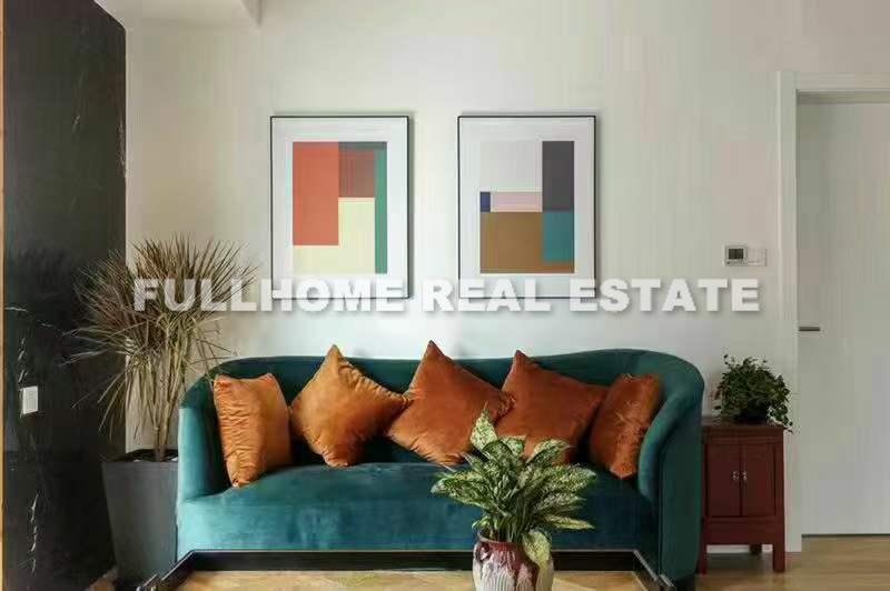 Same compound: Xiangzhang Apartment, 3 bedrooms in Shanghai