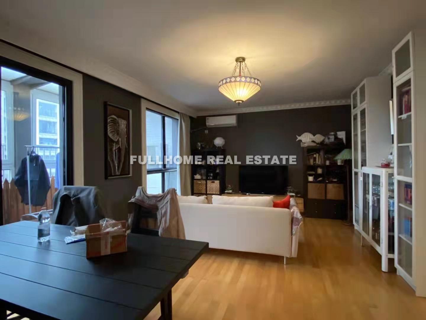 Wutong Garden - 2 bedroom apartment in Shanghai, Xujiahui, Downtown