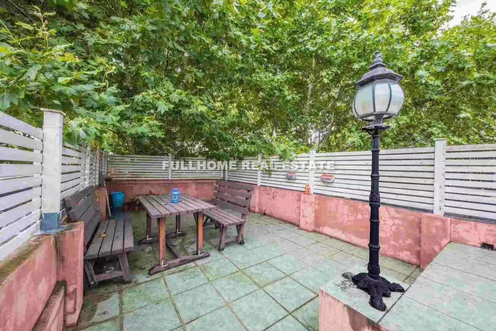 Lane 200-500 South Xiang Yang Road Old House - Interior view 3, Shanghai rental property