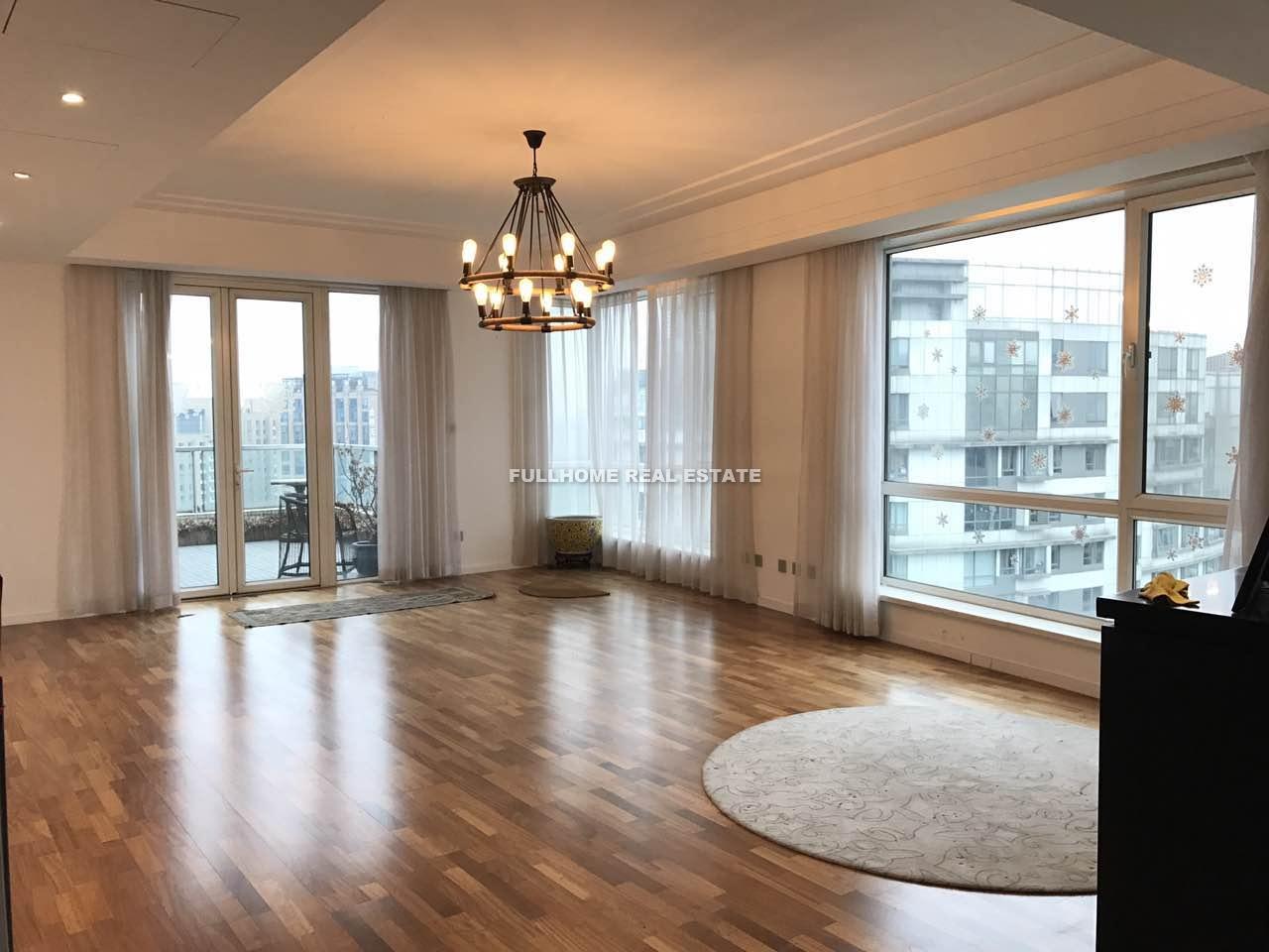 Central Park - 4 bedroom apartment in Beijing, CBD