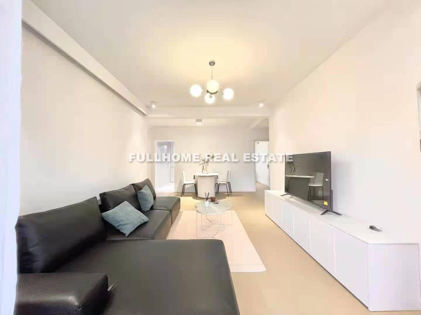 Gubei Hongyuan - 2 bedroom apartment in Shanghai, Downtown, Downtown