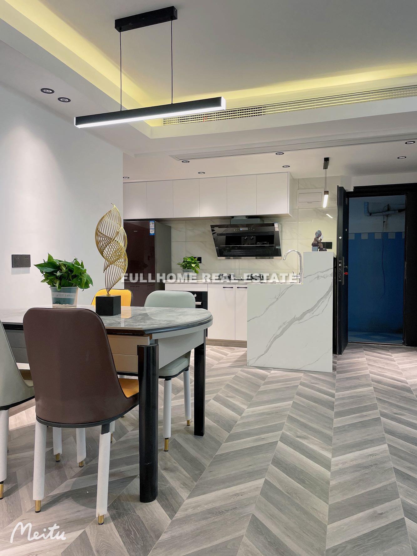 Jinqiao Garden - 2 bedroom apartment in Shanghai, Downtown, Downtown