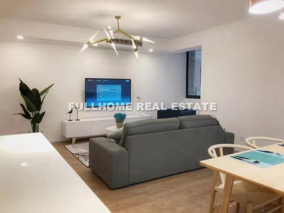 Same compound: Jingan Xinghai City, 2 bedrooms in Shanghai