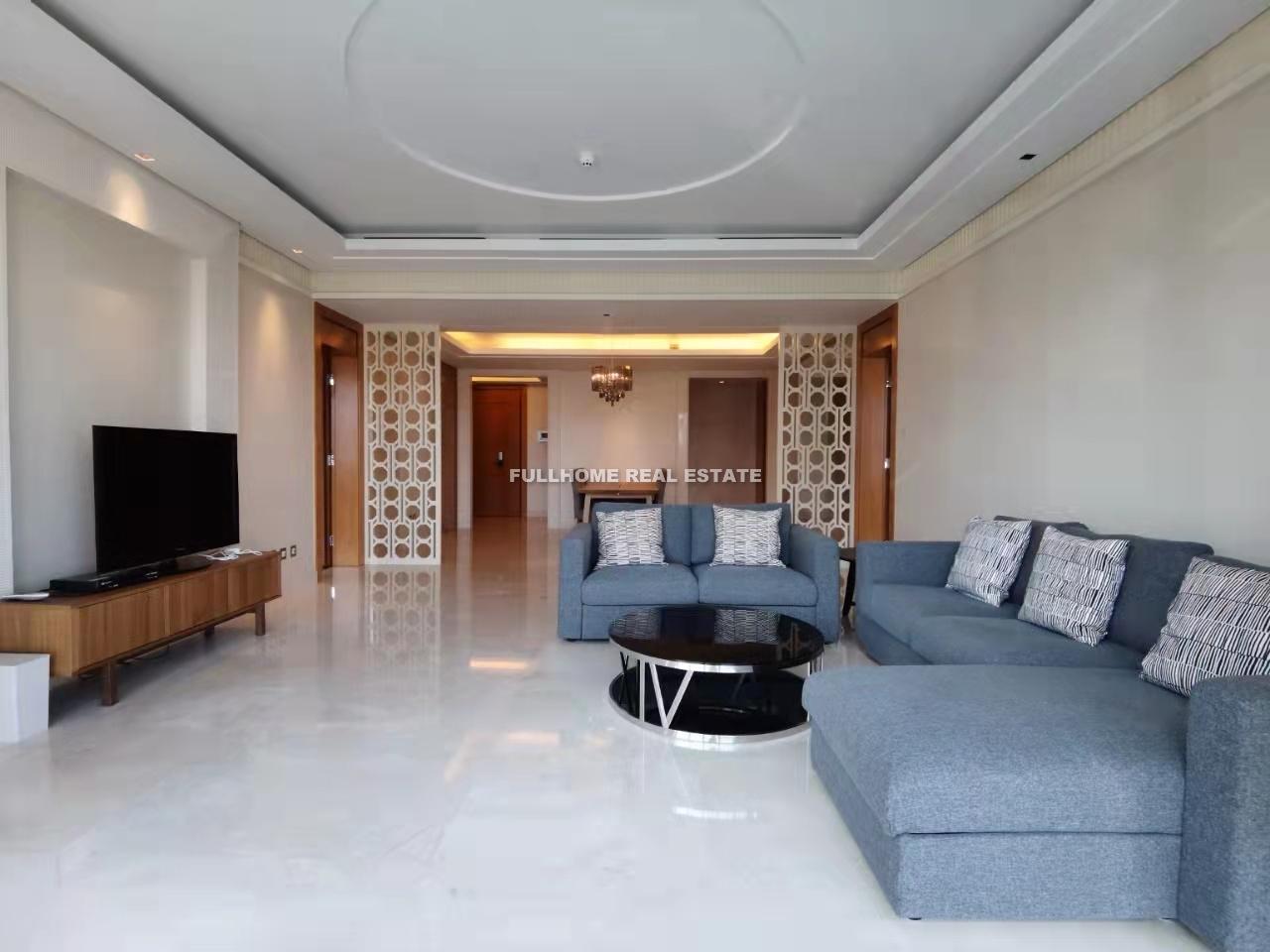 Same compound: Four Seasons Private Apartments, 2 bedrooms in Beijing