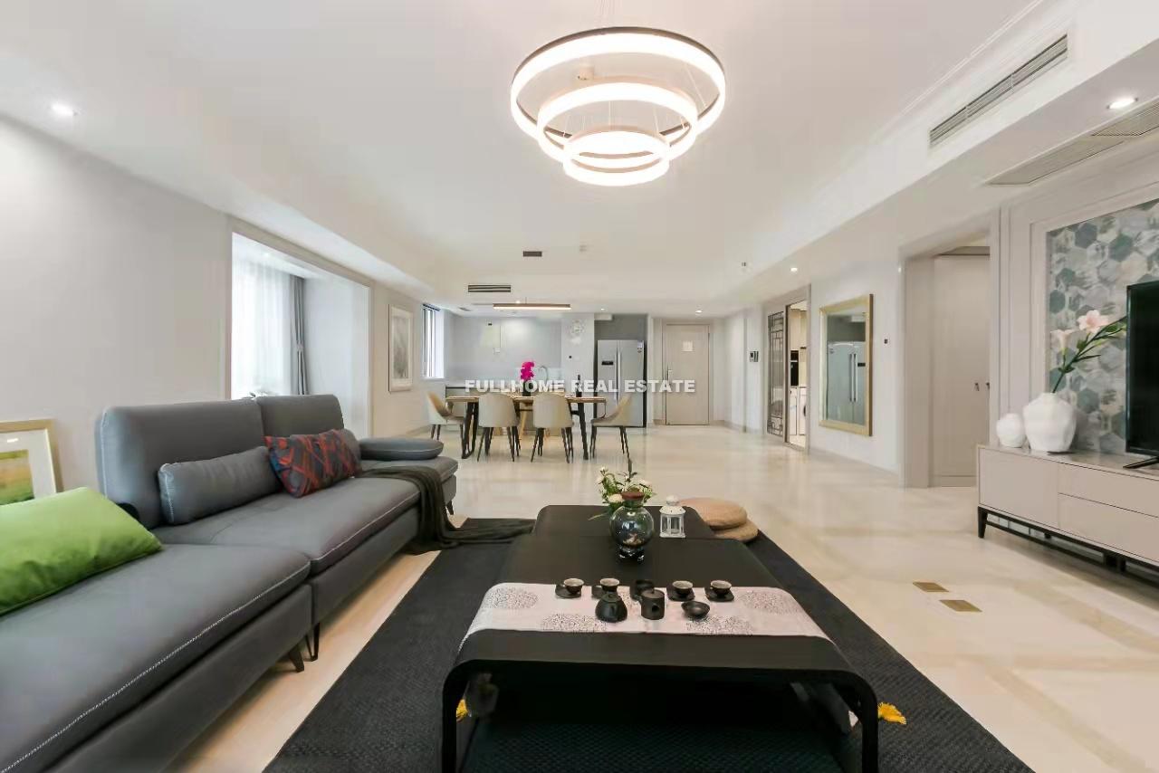 Palm Springs - 3 bedroom apartment in Beijing, Chaoyang Park
