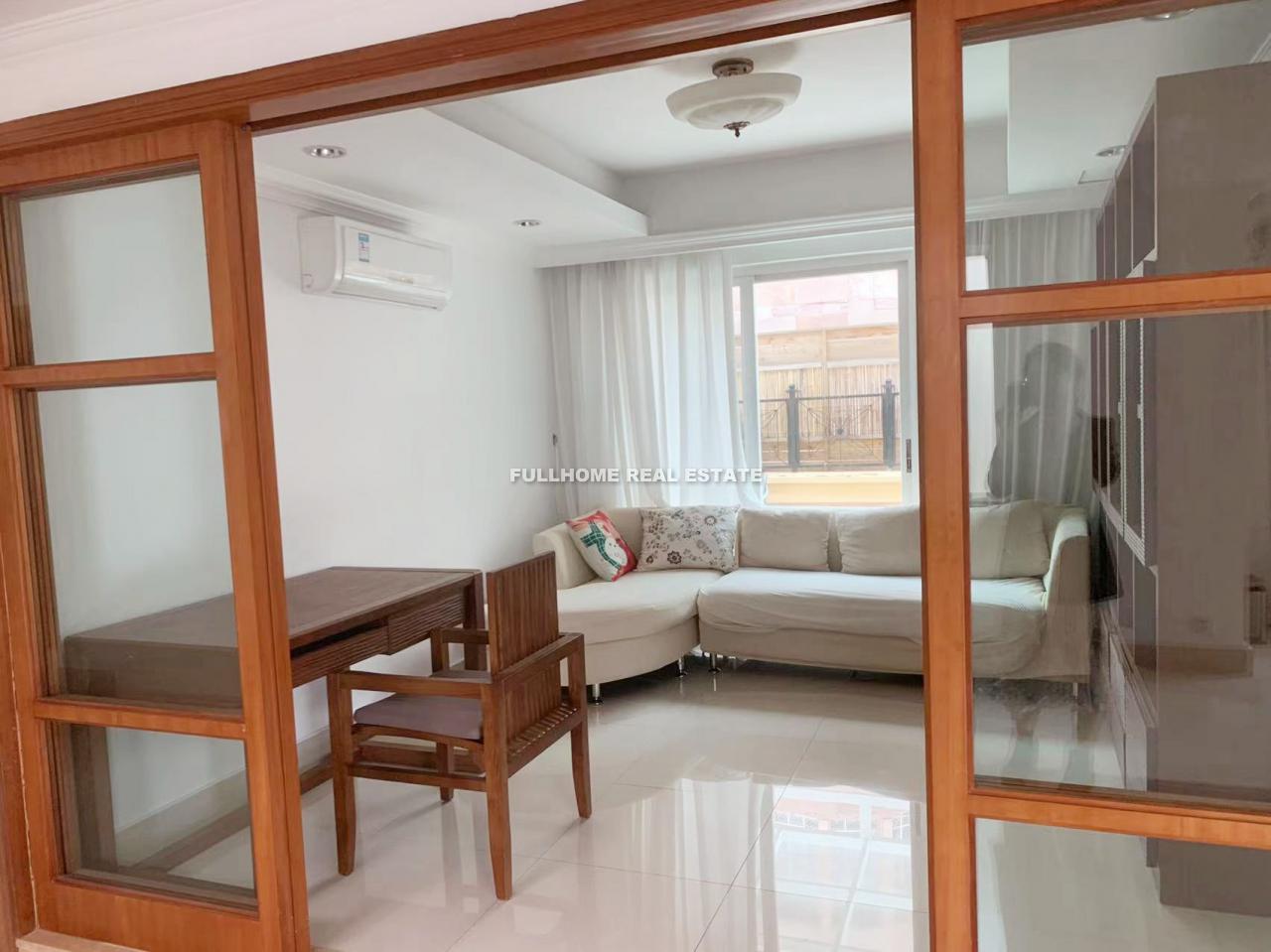 Golden Lake Garden - Interior view 4, Guangzhou rental property