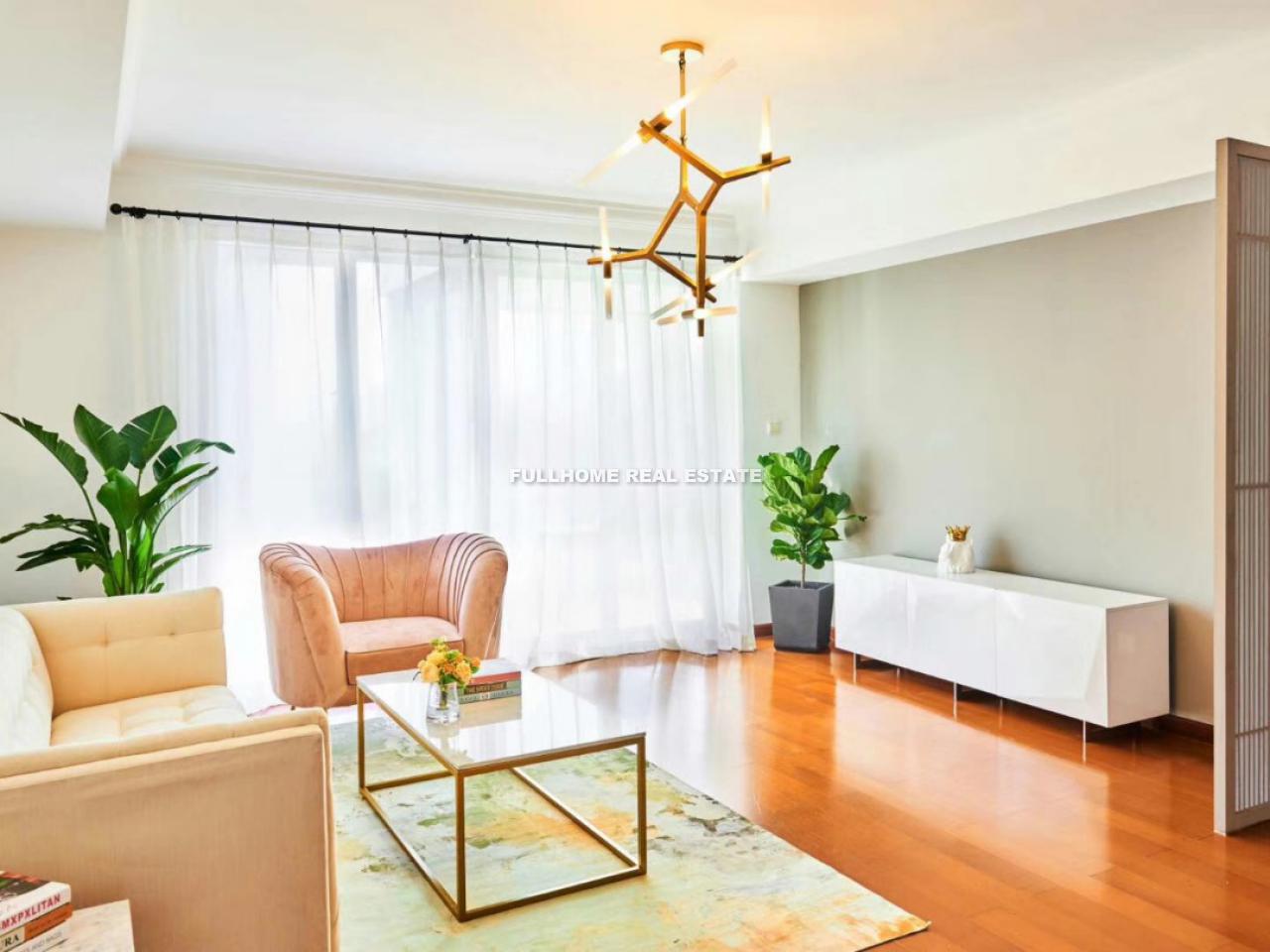 Greenlake place - 4 bedroom apartment in Beijing, Chaoyang Park
